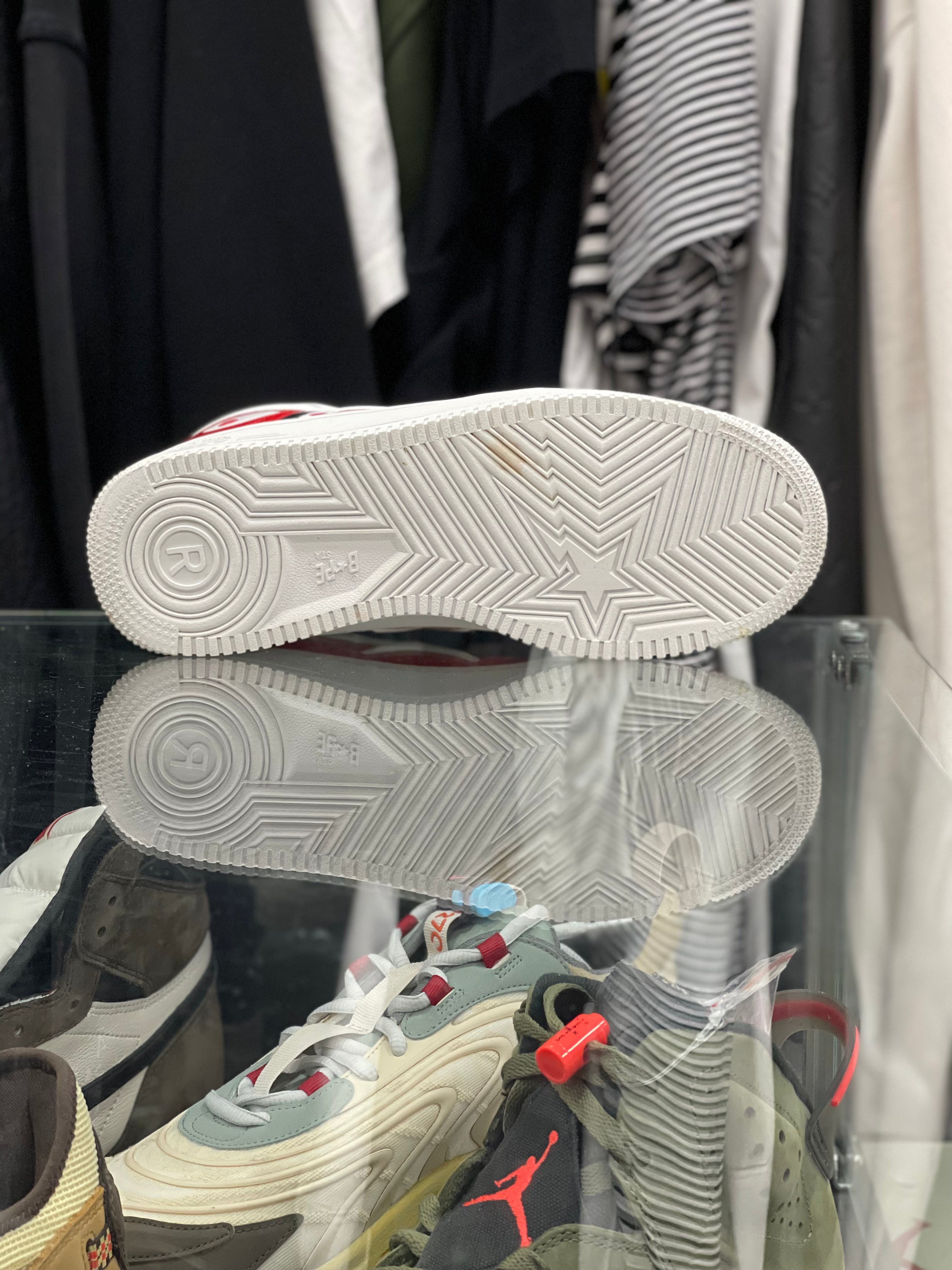 Bapesta Low “M2 Red Shark Face”