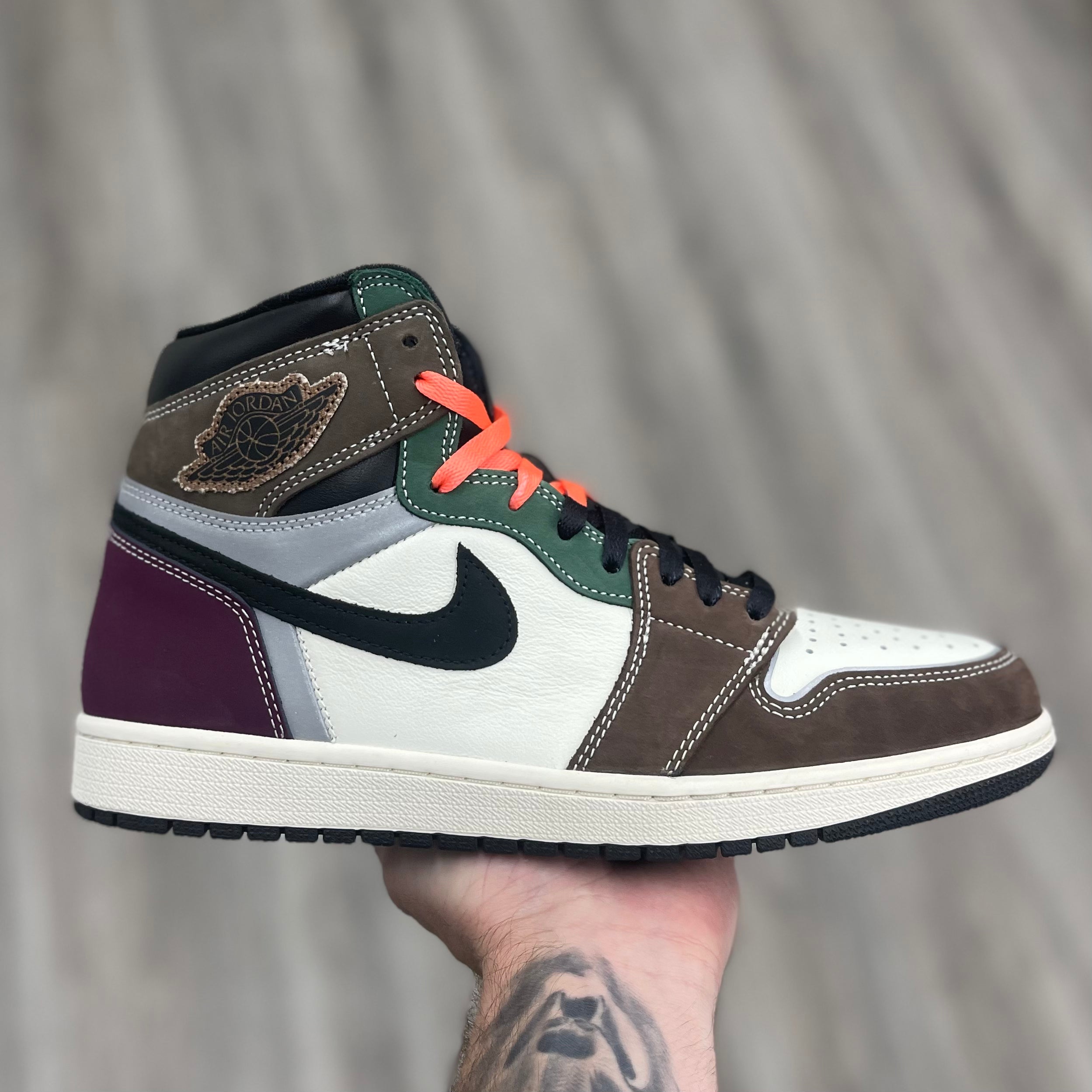 Air Jordan 1 Retro “Hand Crafted”