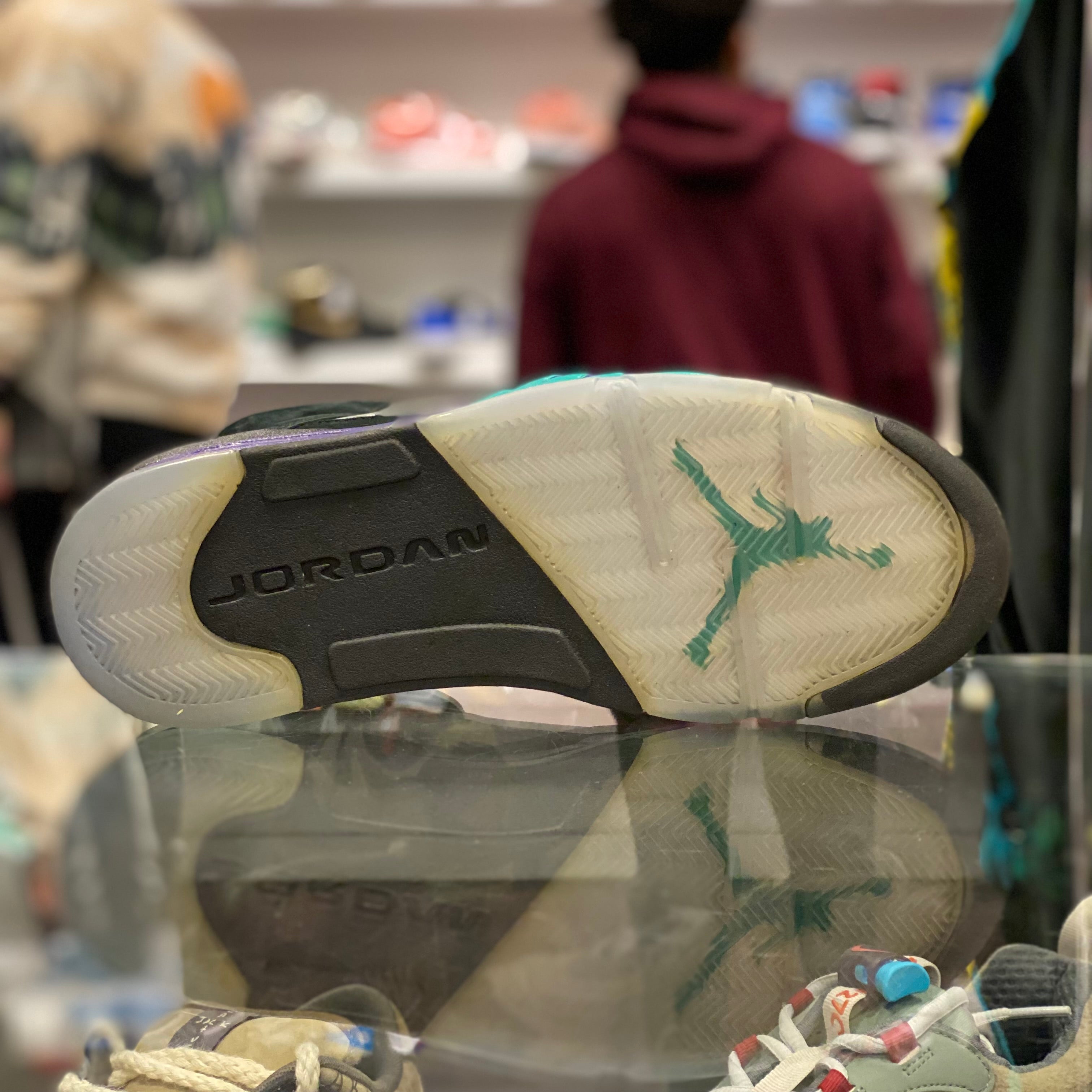 Air Jordan Retro 5 “Black Grape”