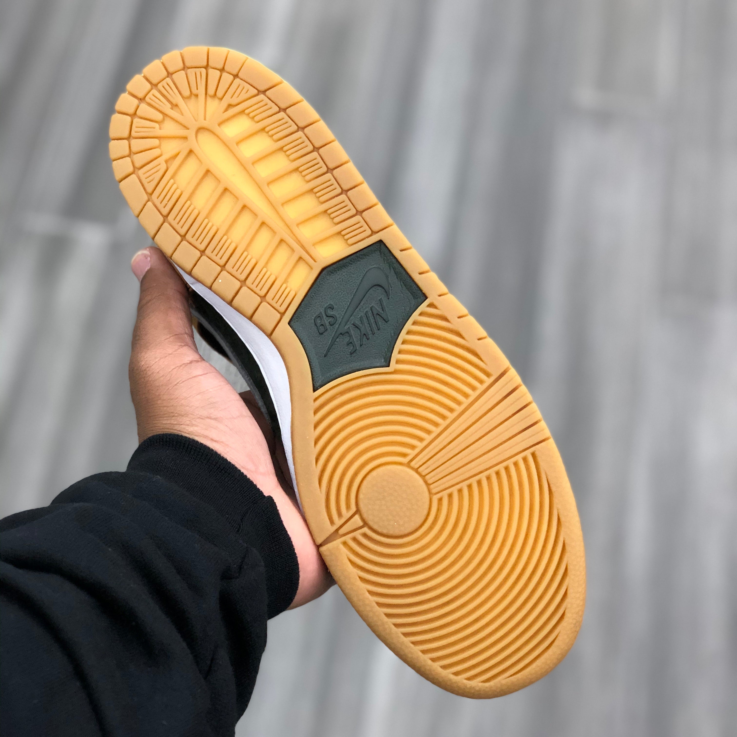 Nike Dunk SB High “Homegrown Ale Brown”