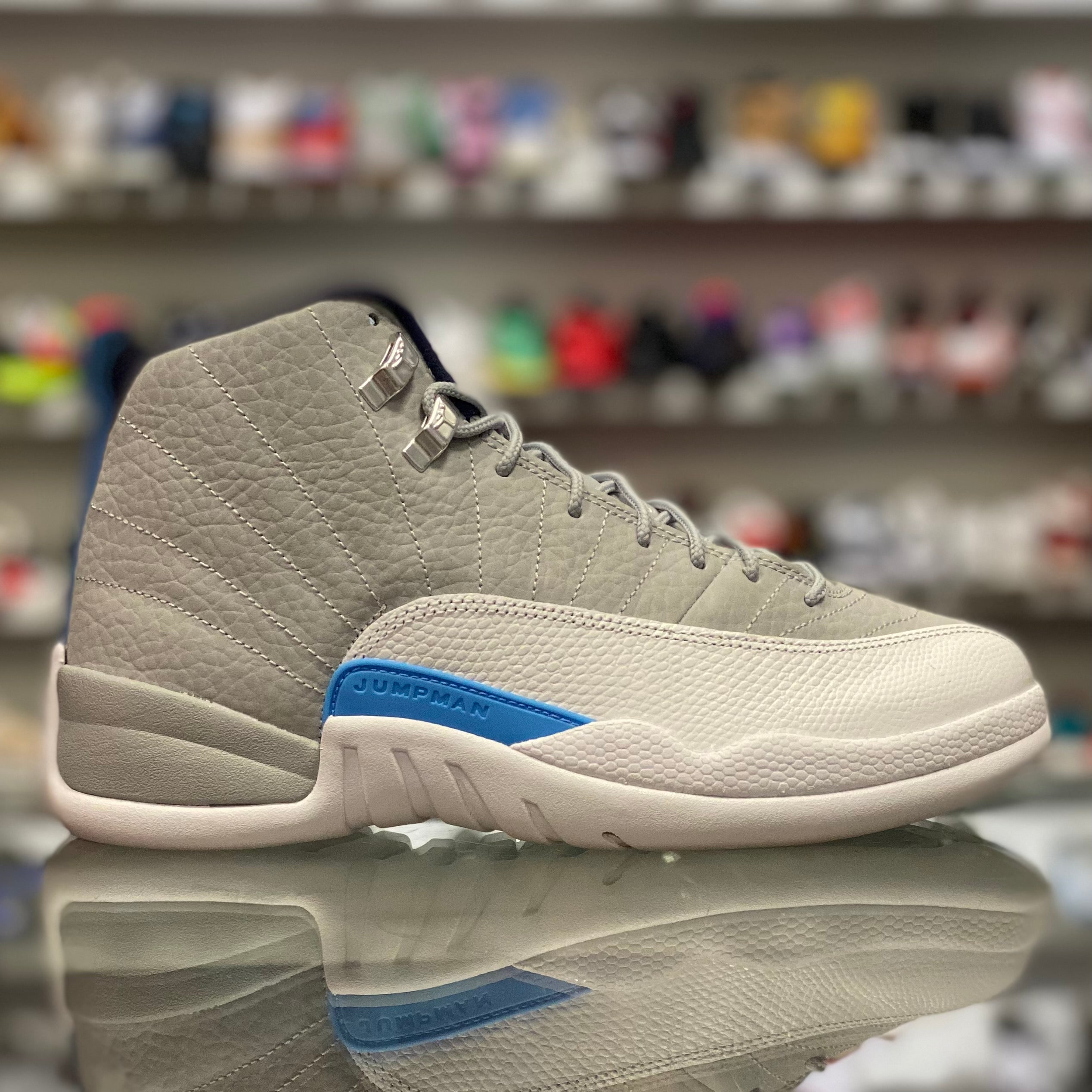 Air Jordan 12 Retro “Grey University Blue”