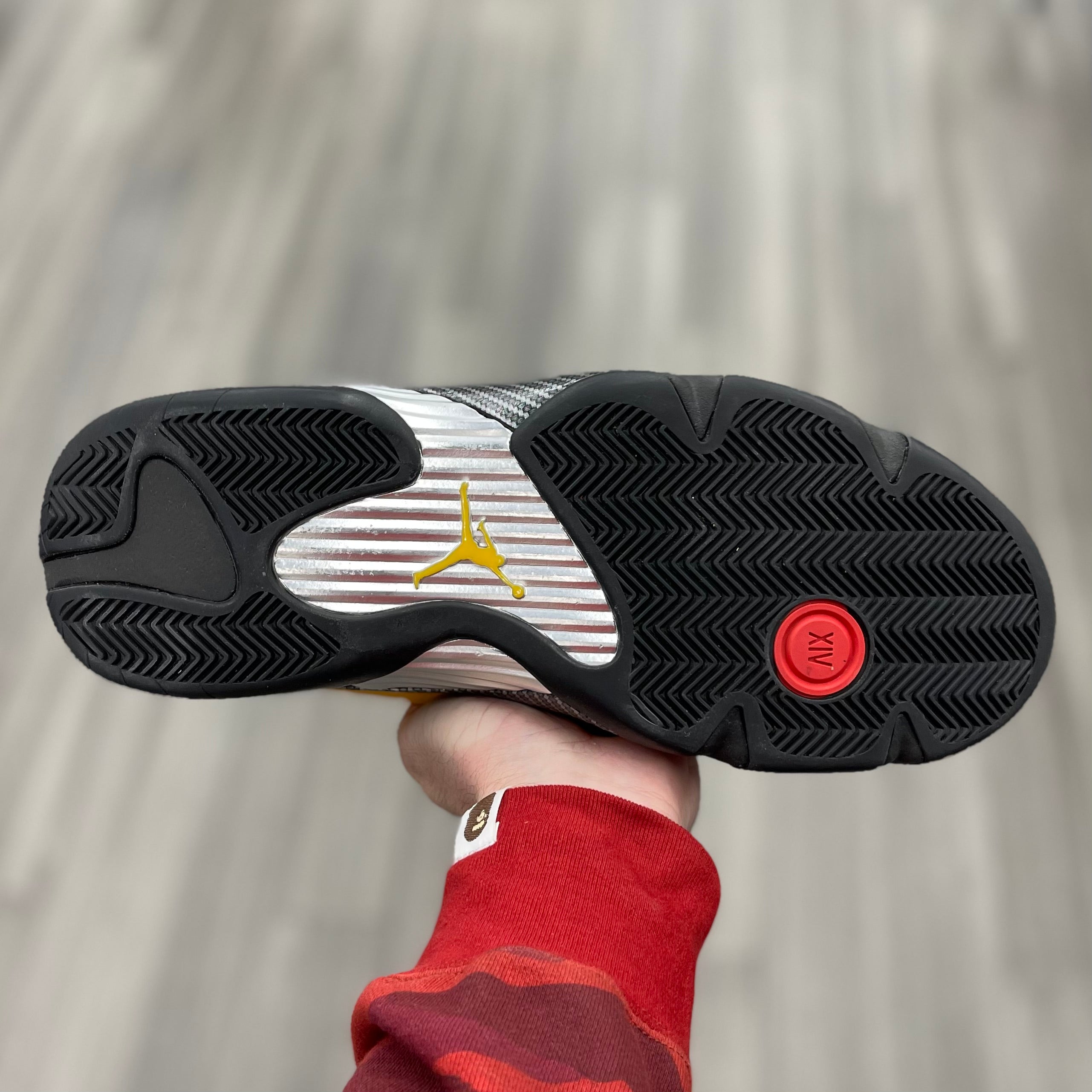 Air Jordan 14 Retro “University Gold”