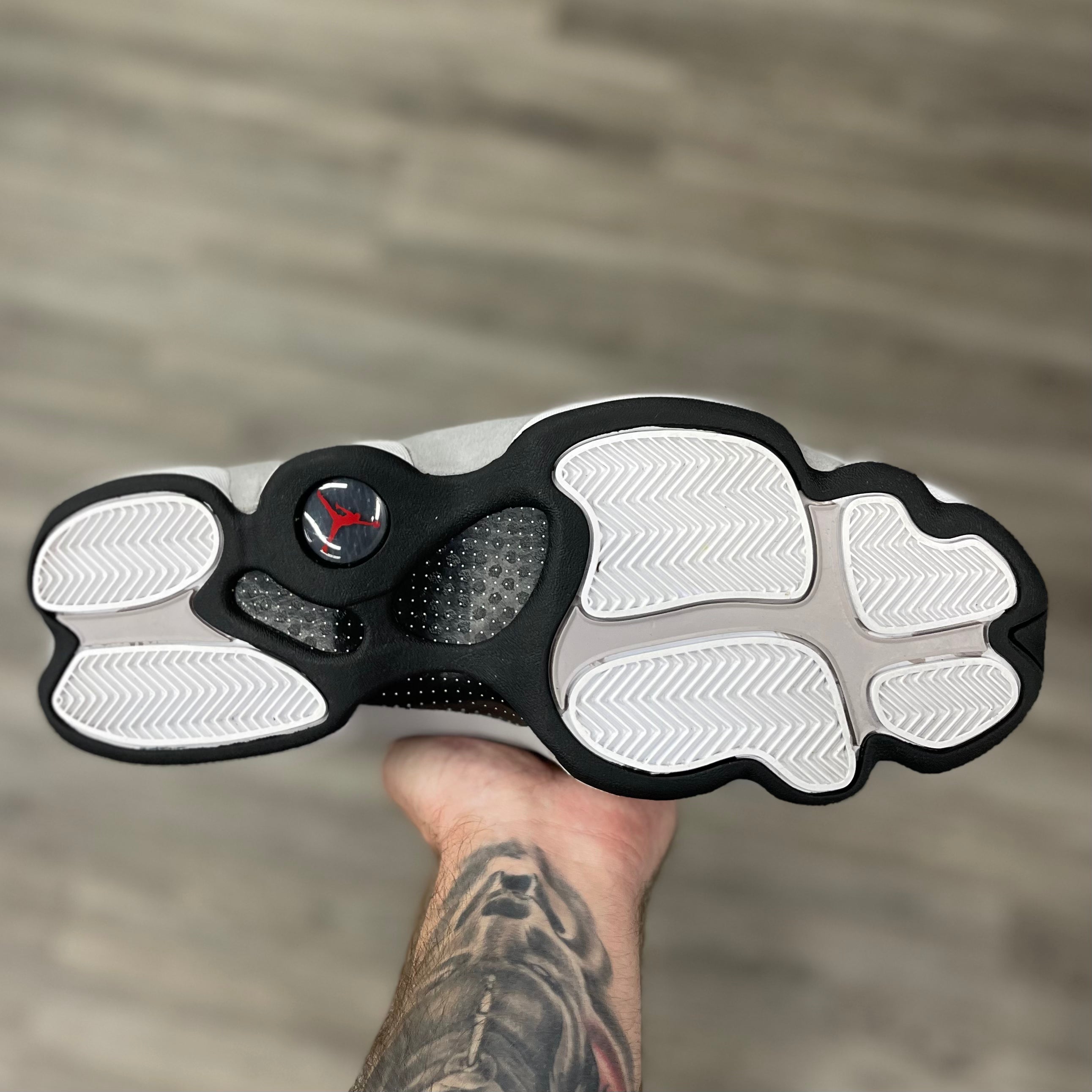 Air Jordan 13 Retro “Atmosphere Grey”