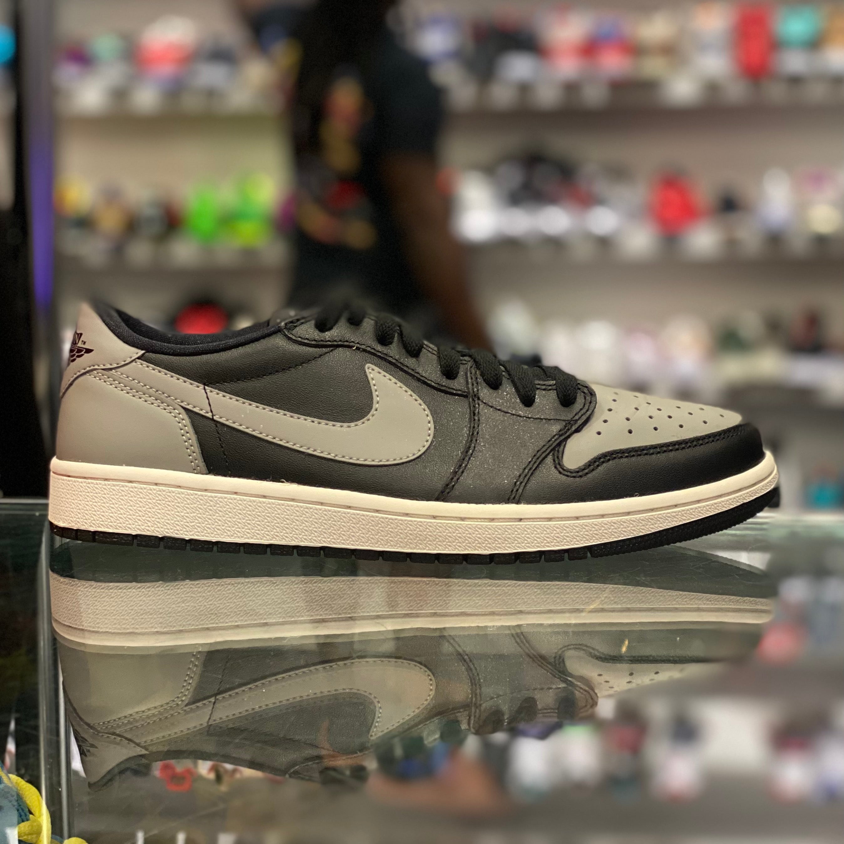 Air Jordan Retro 1 Low “Shadow”