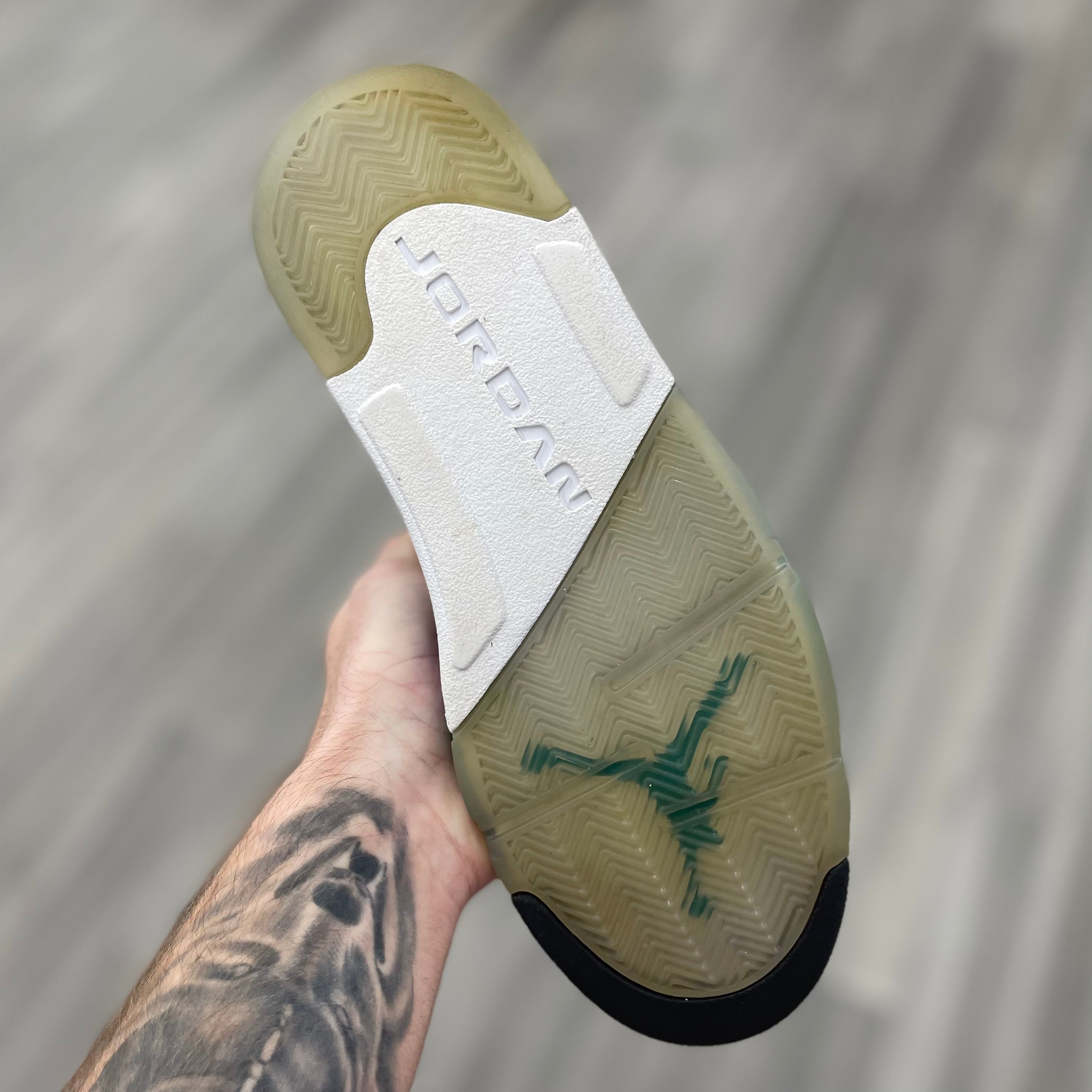 Air Jordan 5 Retro “Grape”