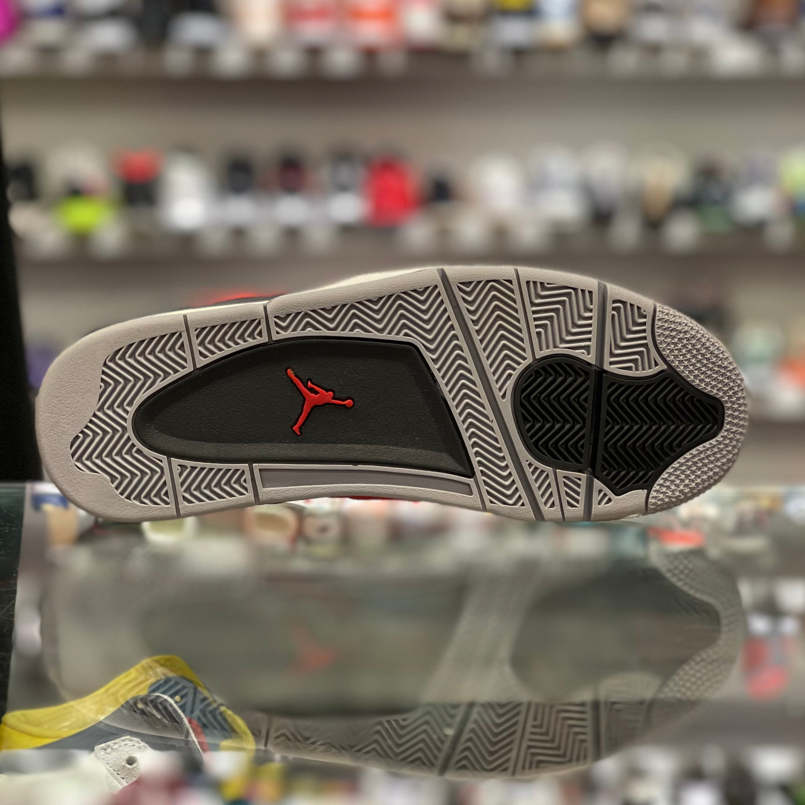 Air Jordan 4 Retro “Toro”