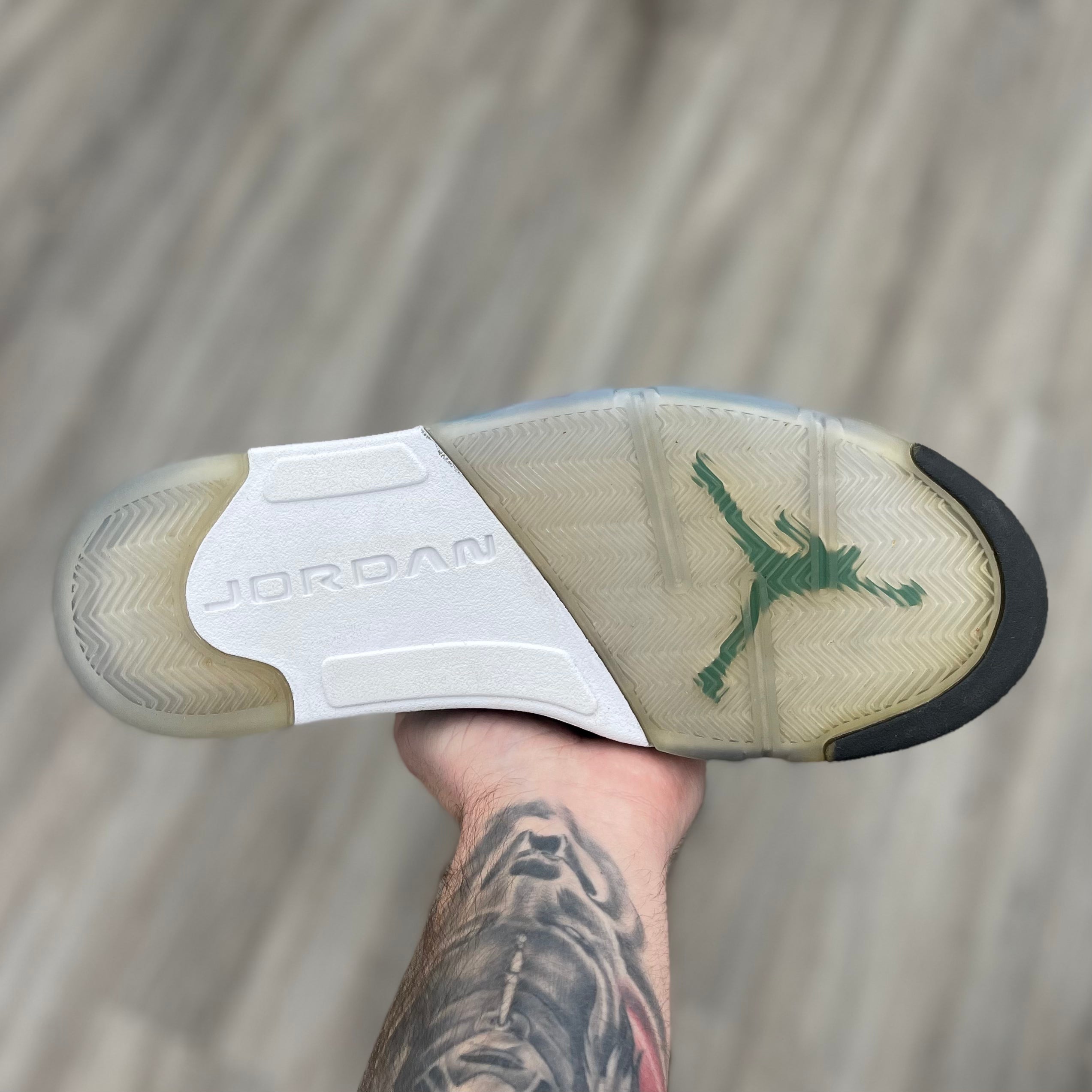 Air Jordan 5 Retro “Grape”