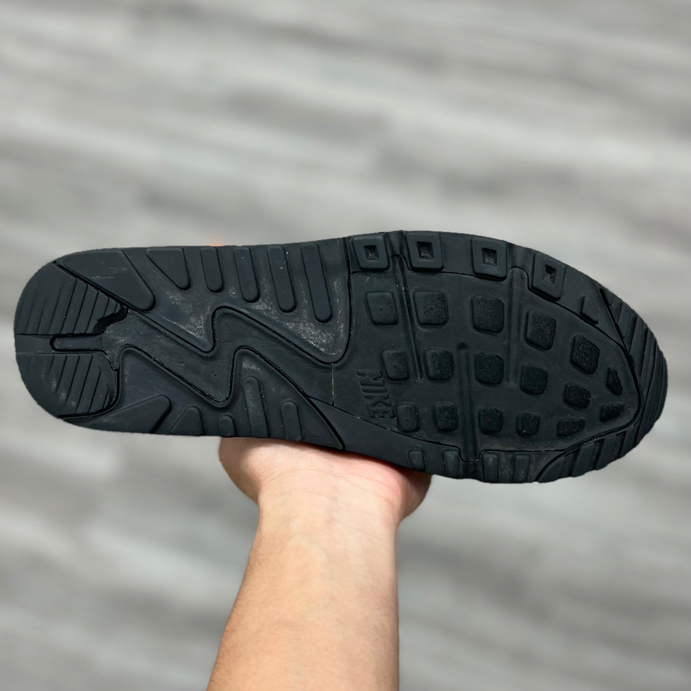 Air Max 90 x Off-White “Black”