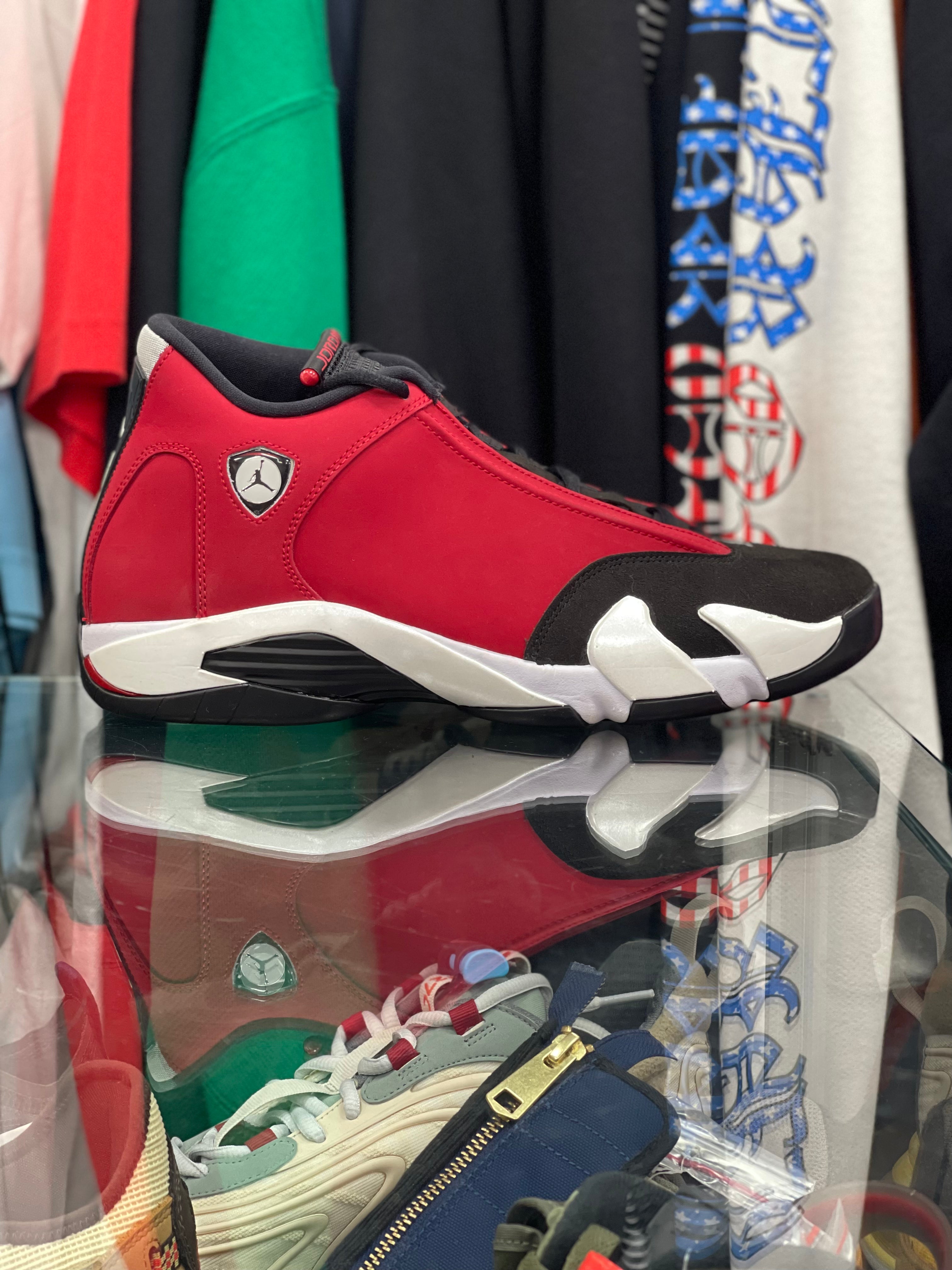 Air Jordan 14 Retro “Toro”