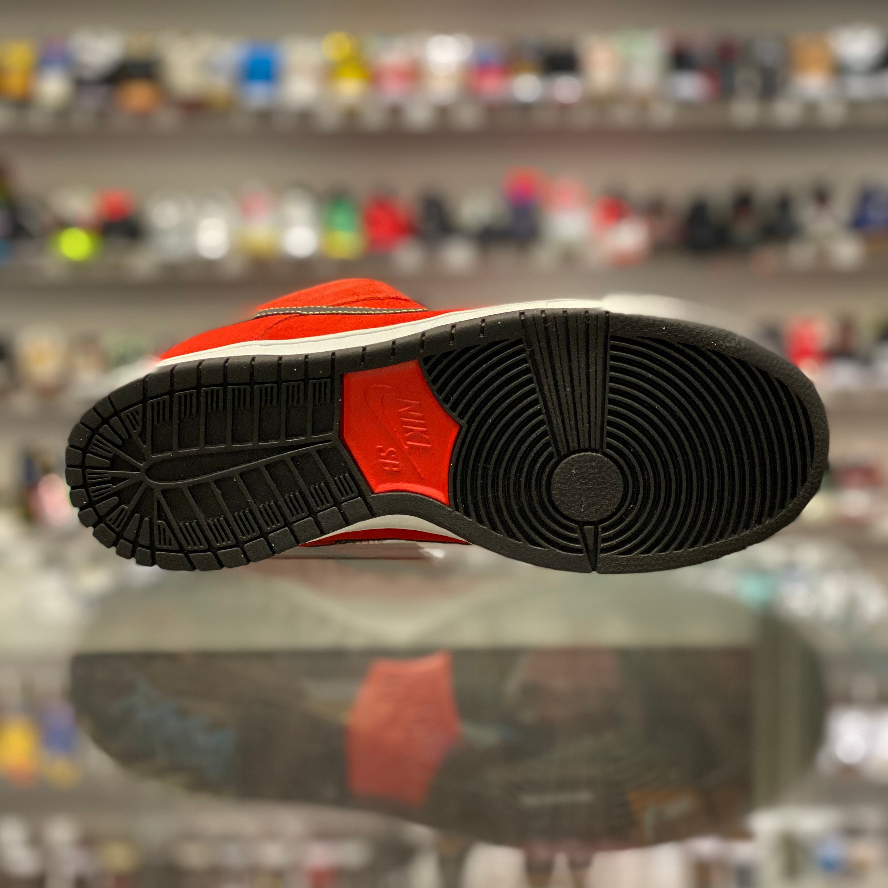 Nike Dunk Low Sb “Red Firecracker”