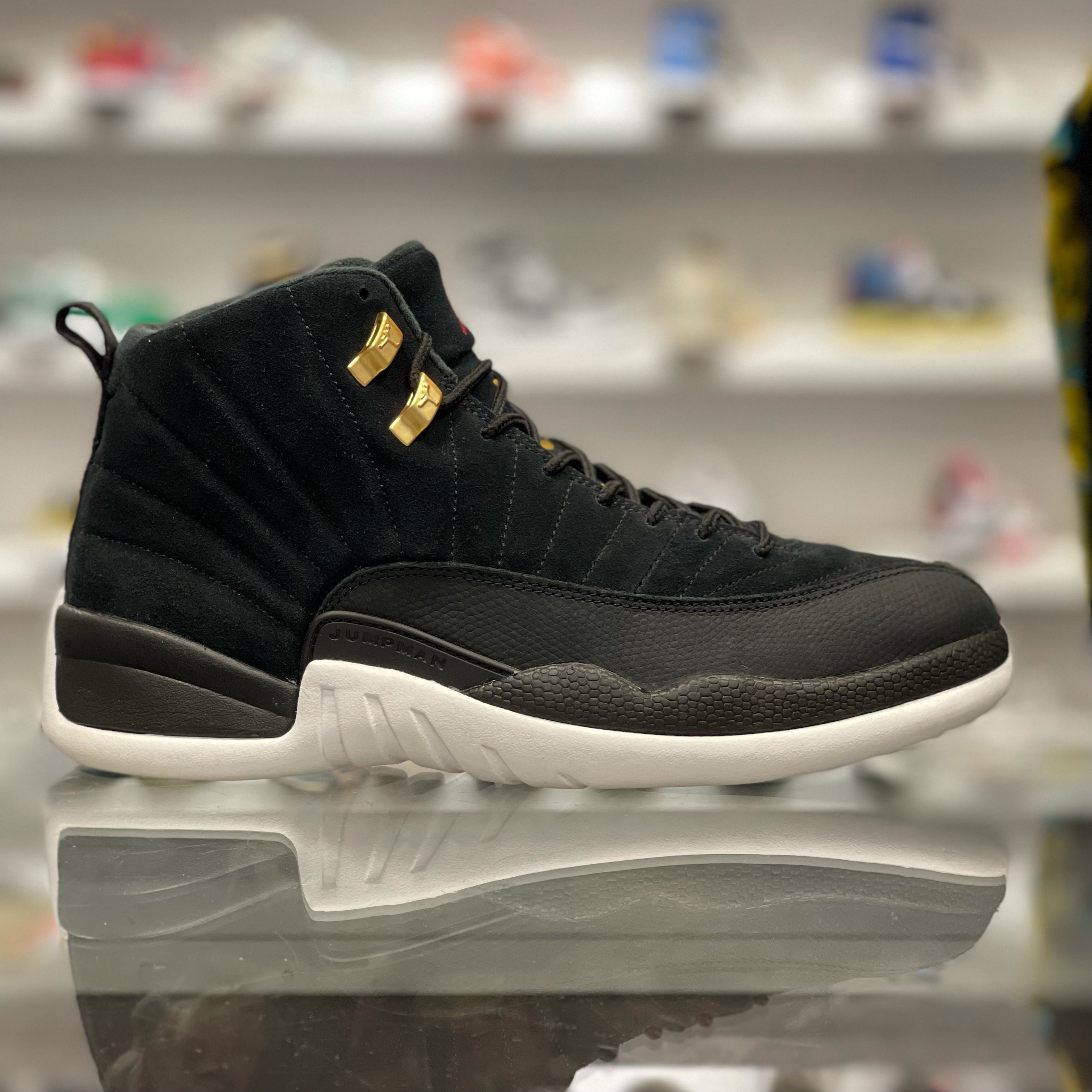 Air Jordan 12 Retro “Reverse Taxi”