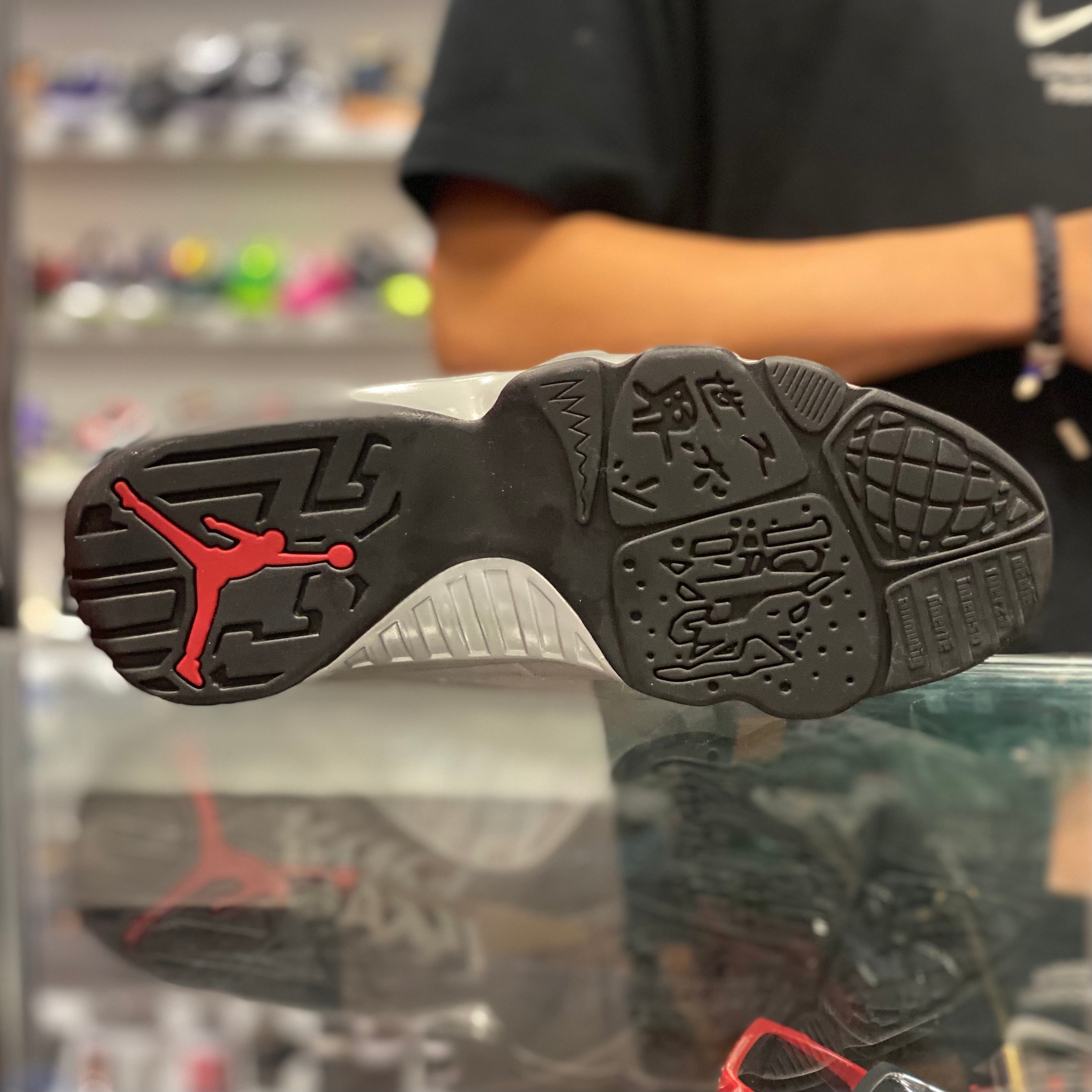 Air Jordan Retro 9 “Kilroy”