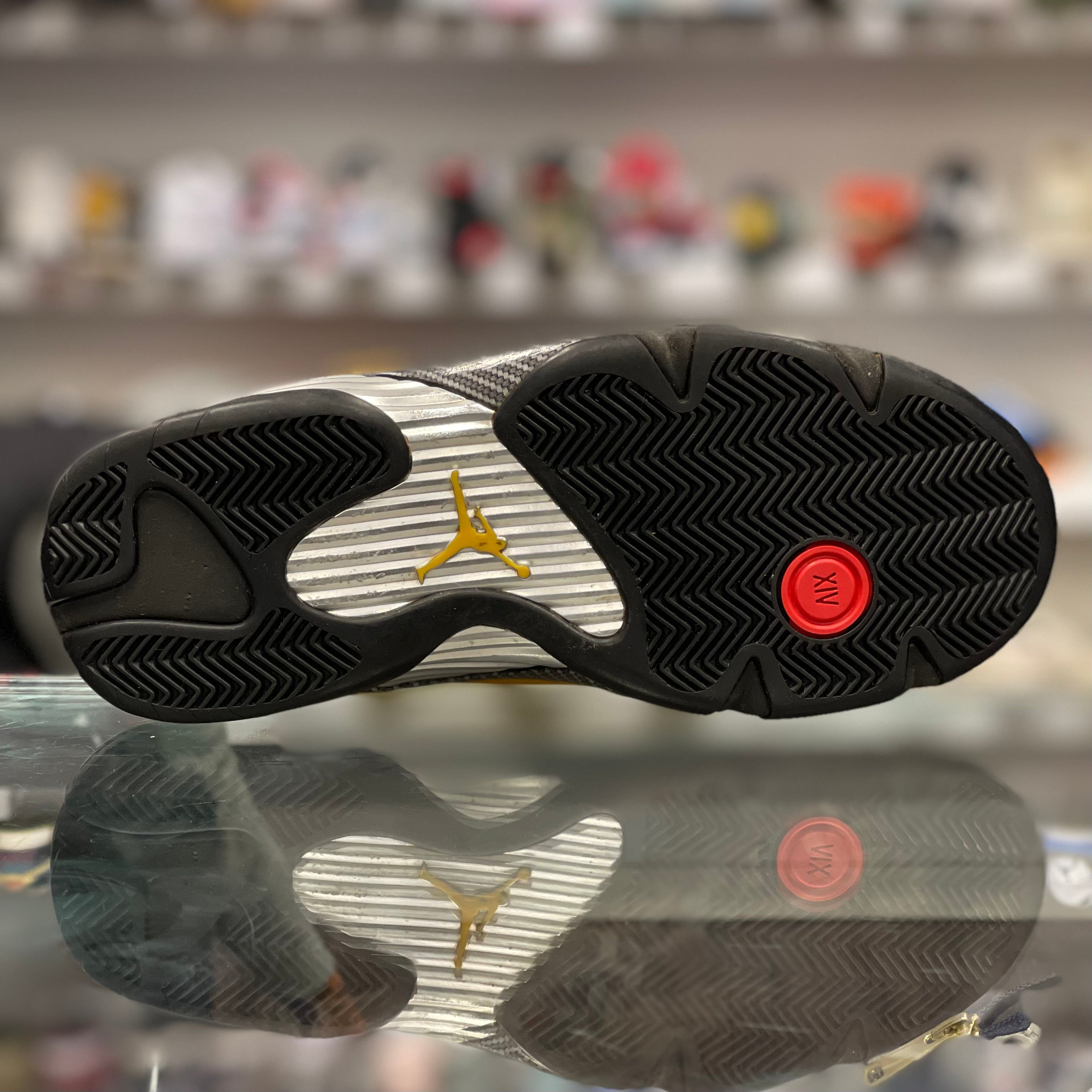 Air Jordan 14 Retro “University Gold”