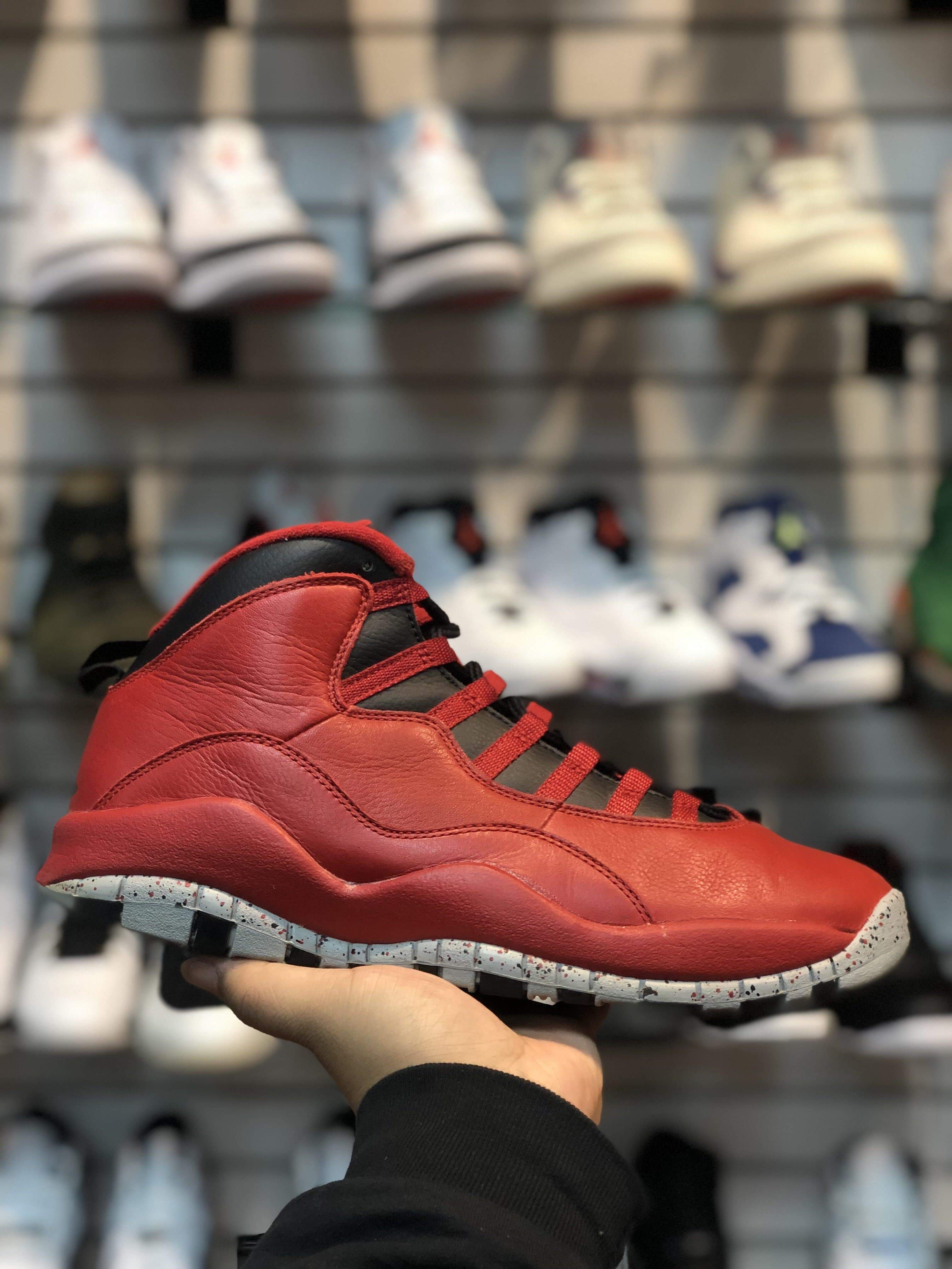 Air Jordan 10 Retro “Bulls Over Broadway”
