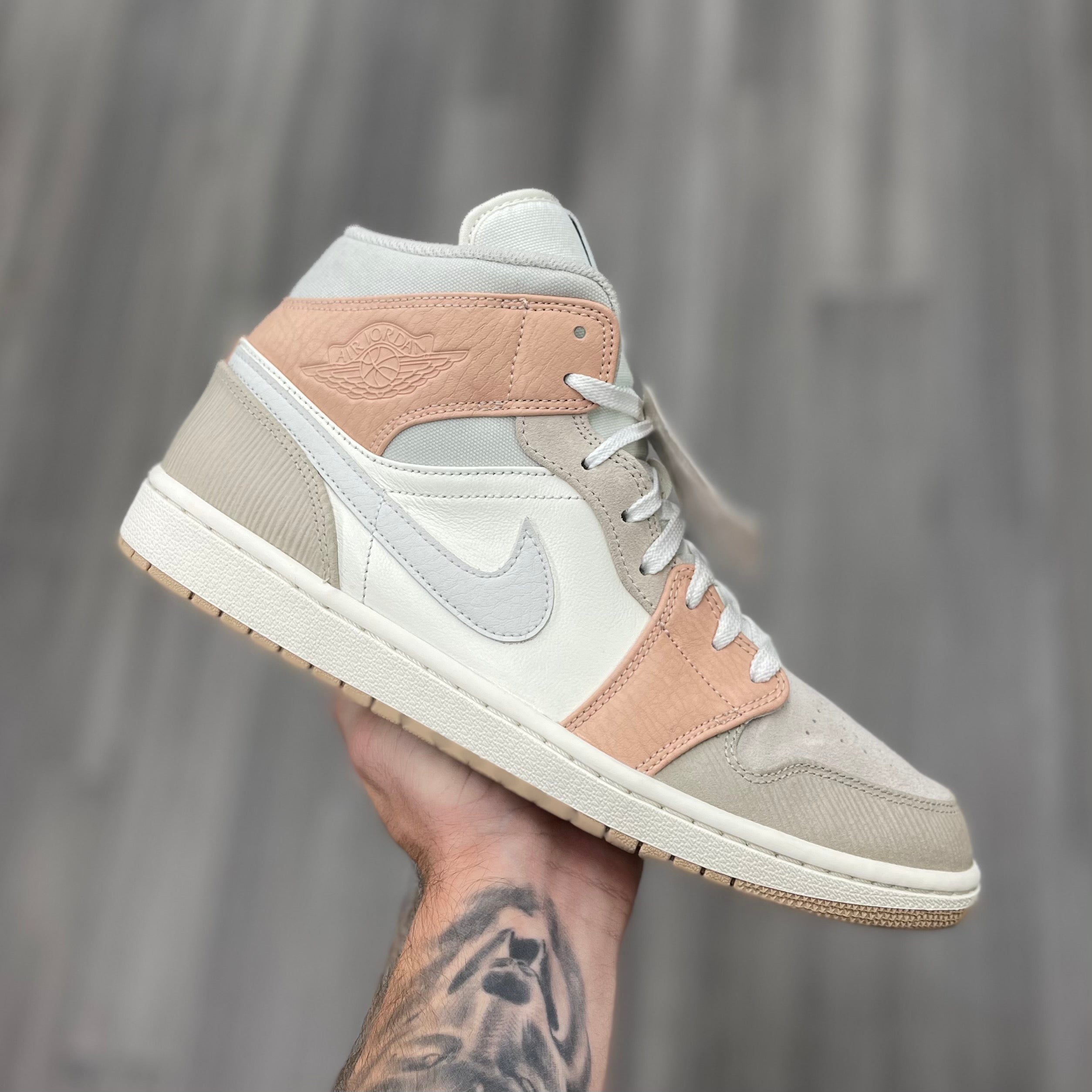 Air Jordan 1 Retro “Milan”