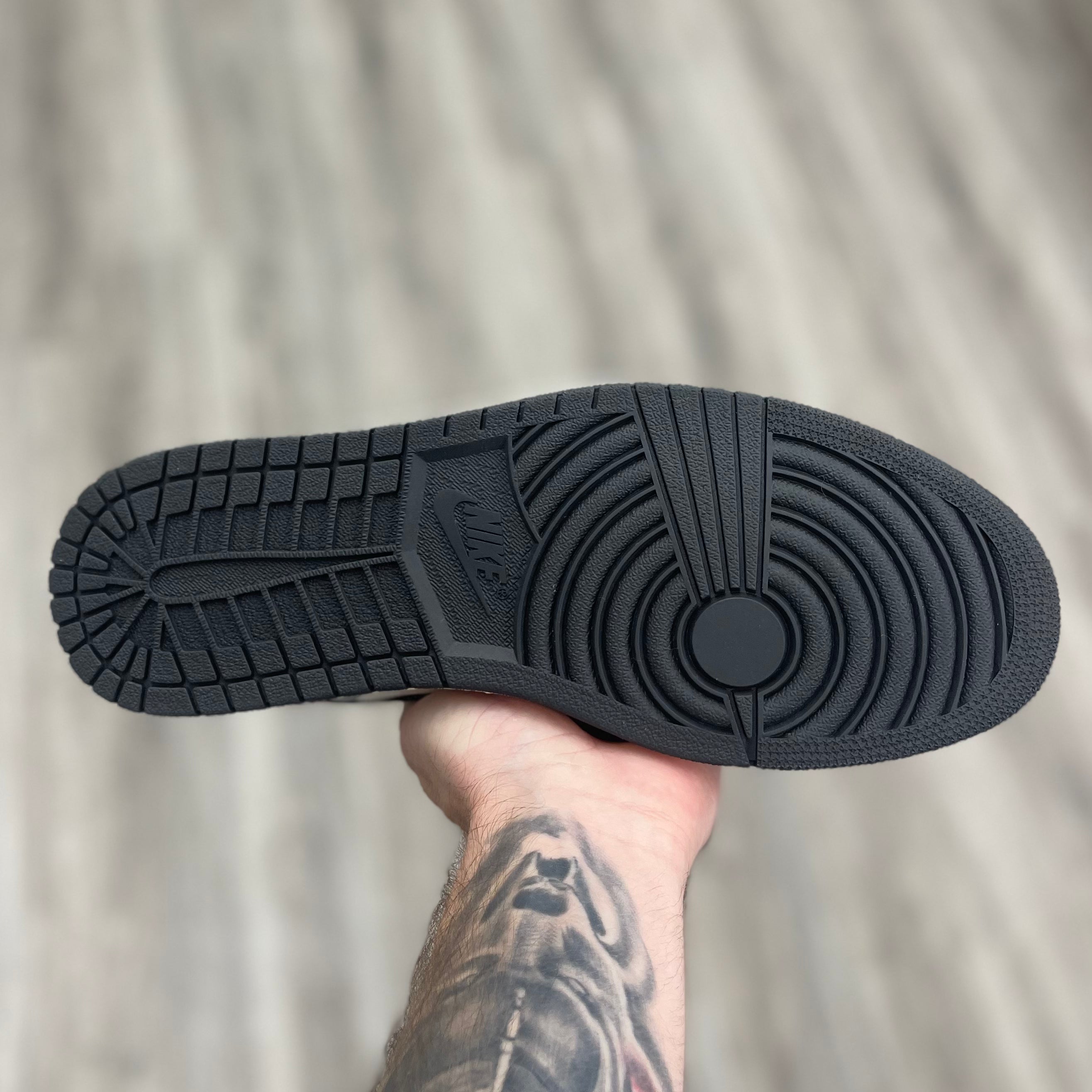 Air Jordan 1 Retro “Hand Crafted”