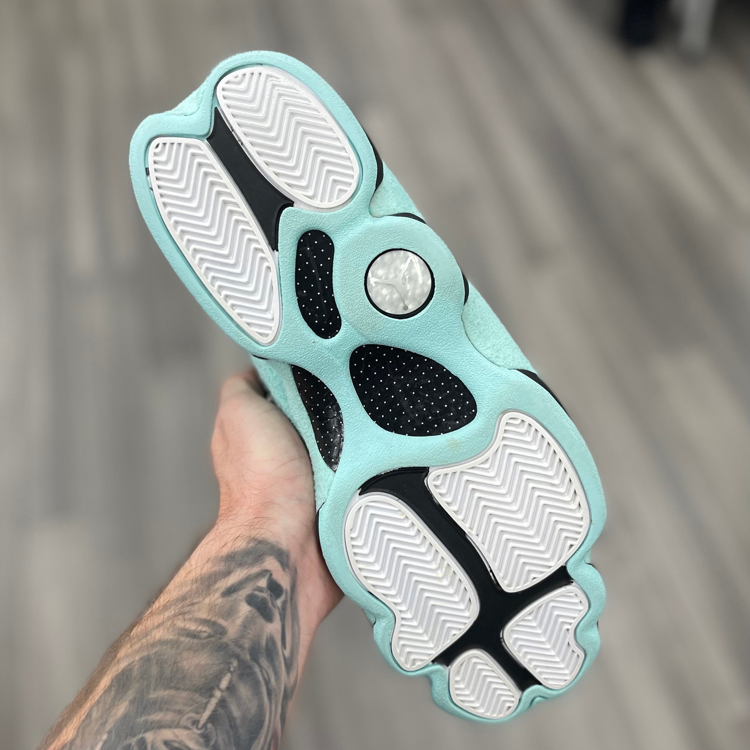 Air Jordan 13 Retro “Black Island Green”