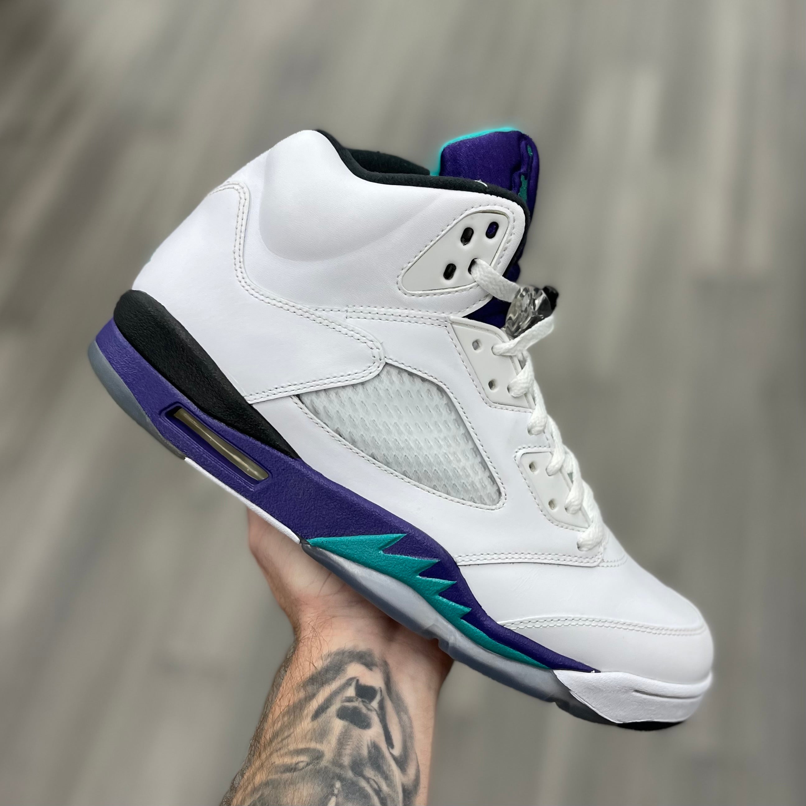 Air Jordan 5 Retro “Grape”