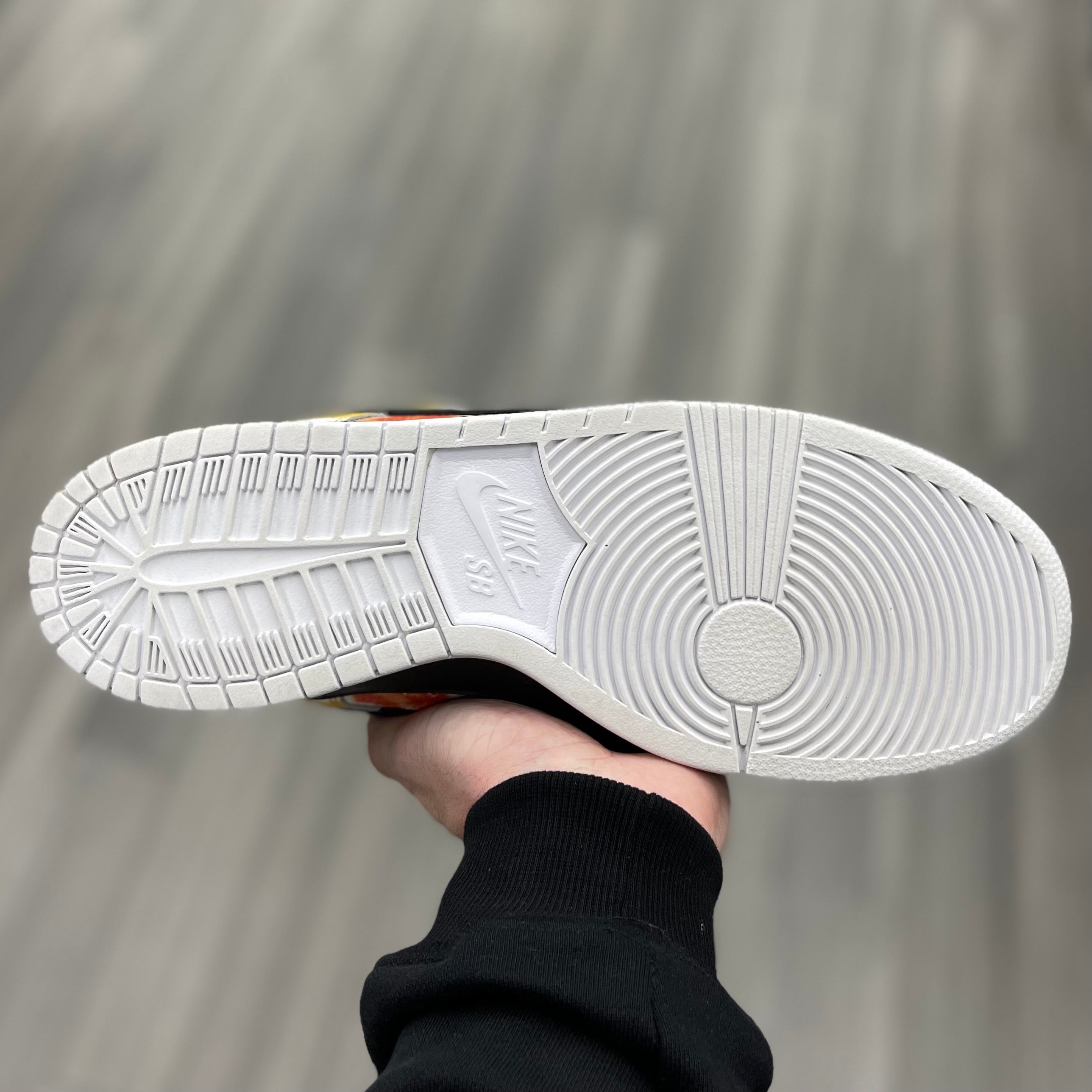 Nike Sb Dunk Low Ray Gun “Tie-Dye Black”