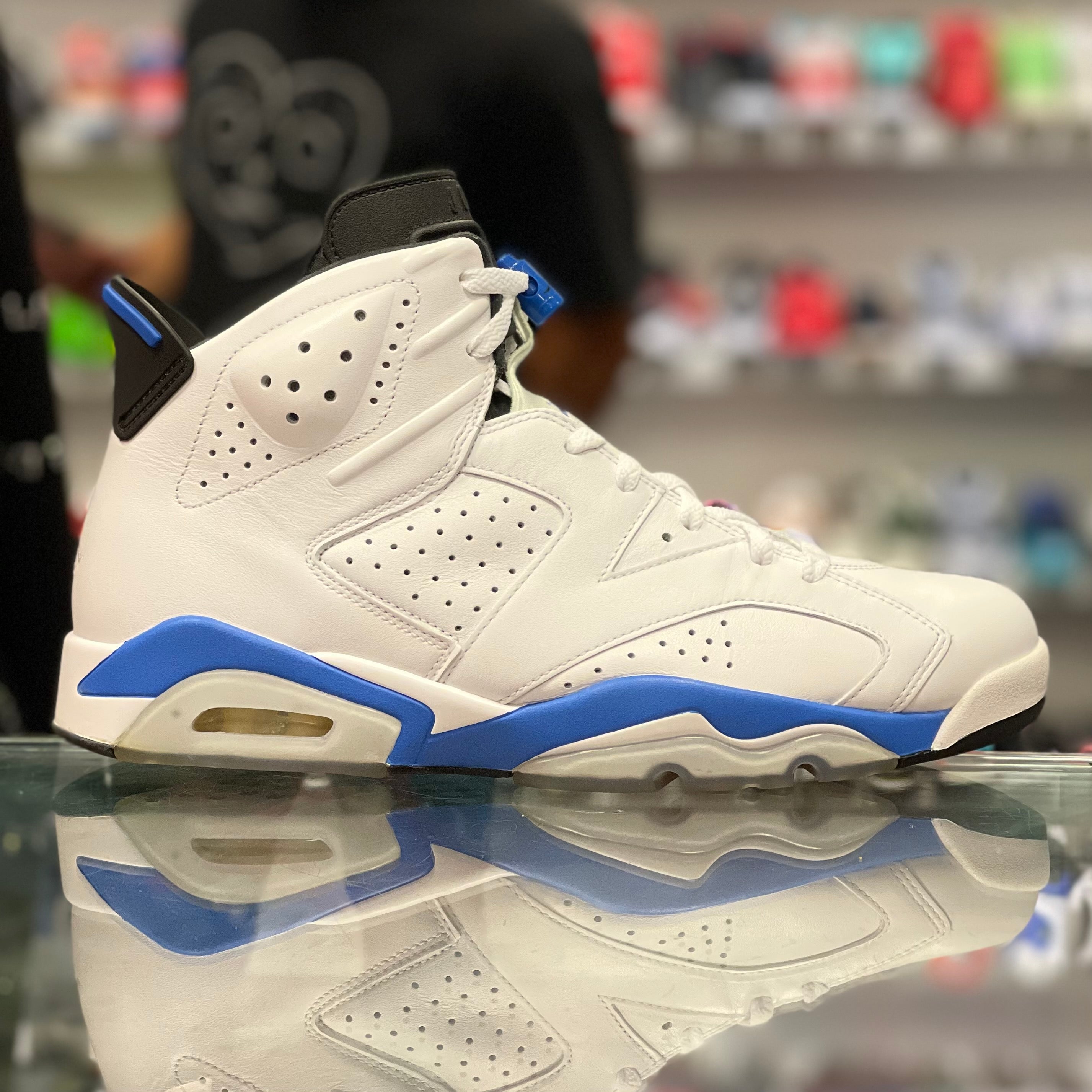 Air Jordan 6 Retro “Sports Blue”