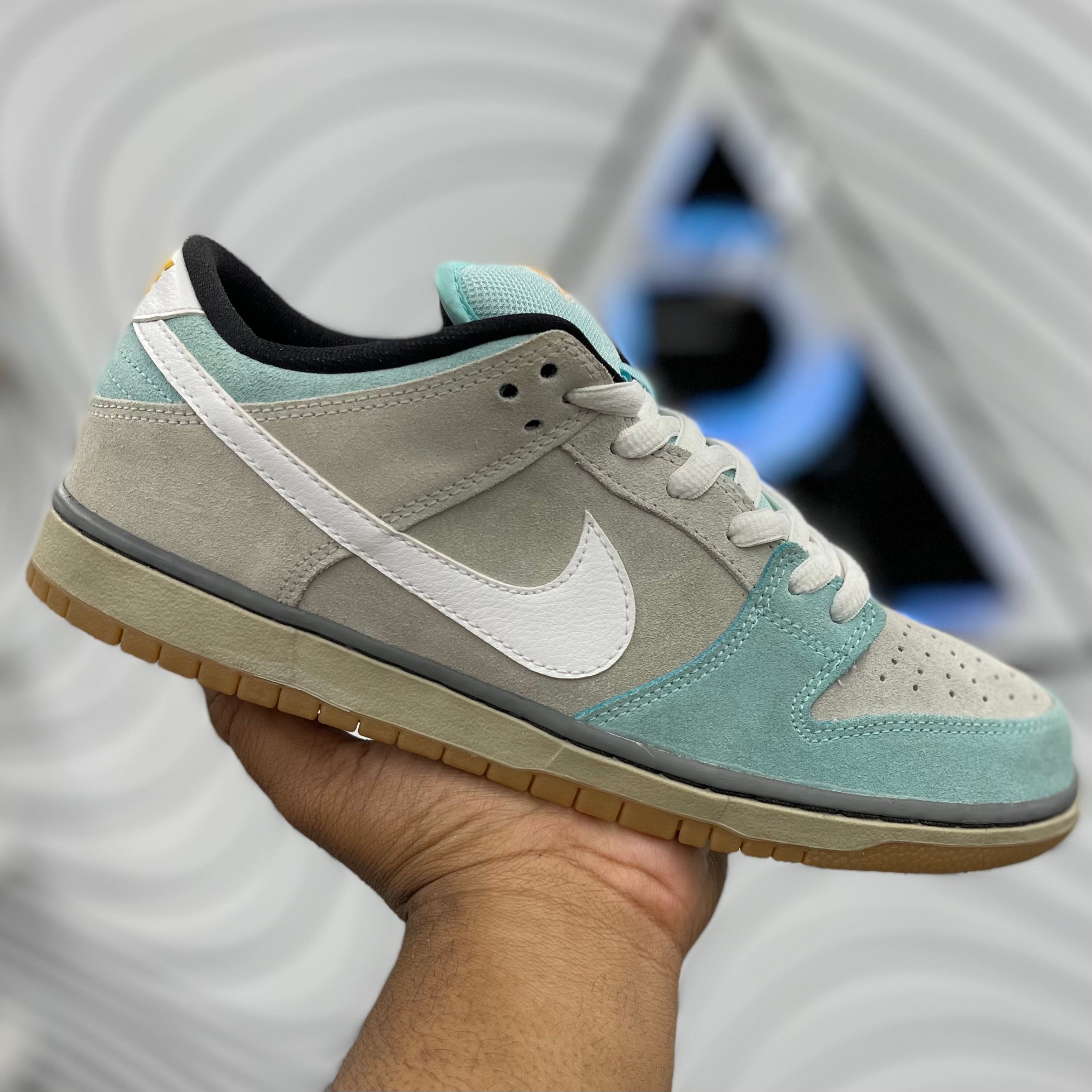 Nike SB Dunk Low “Gulf Of Mexico”