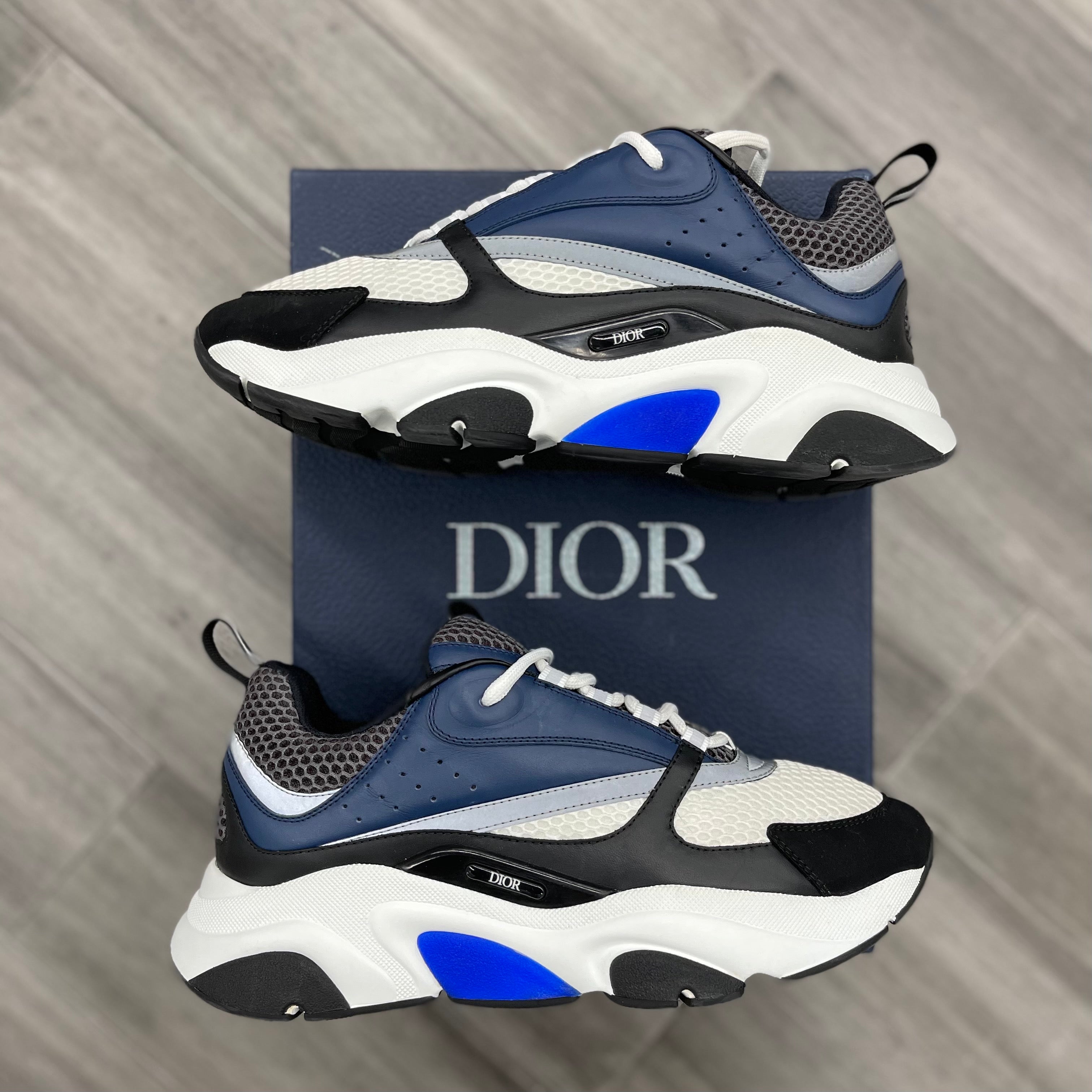 Shoes, Christian Dior B22 Blue And White Authentic Sneakers
