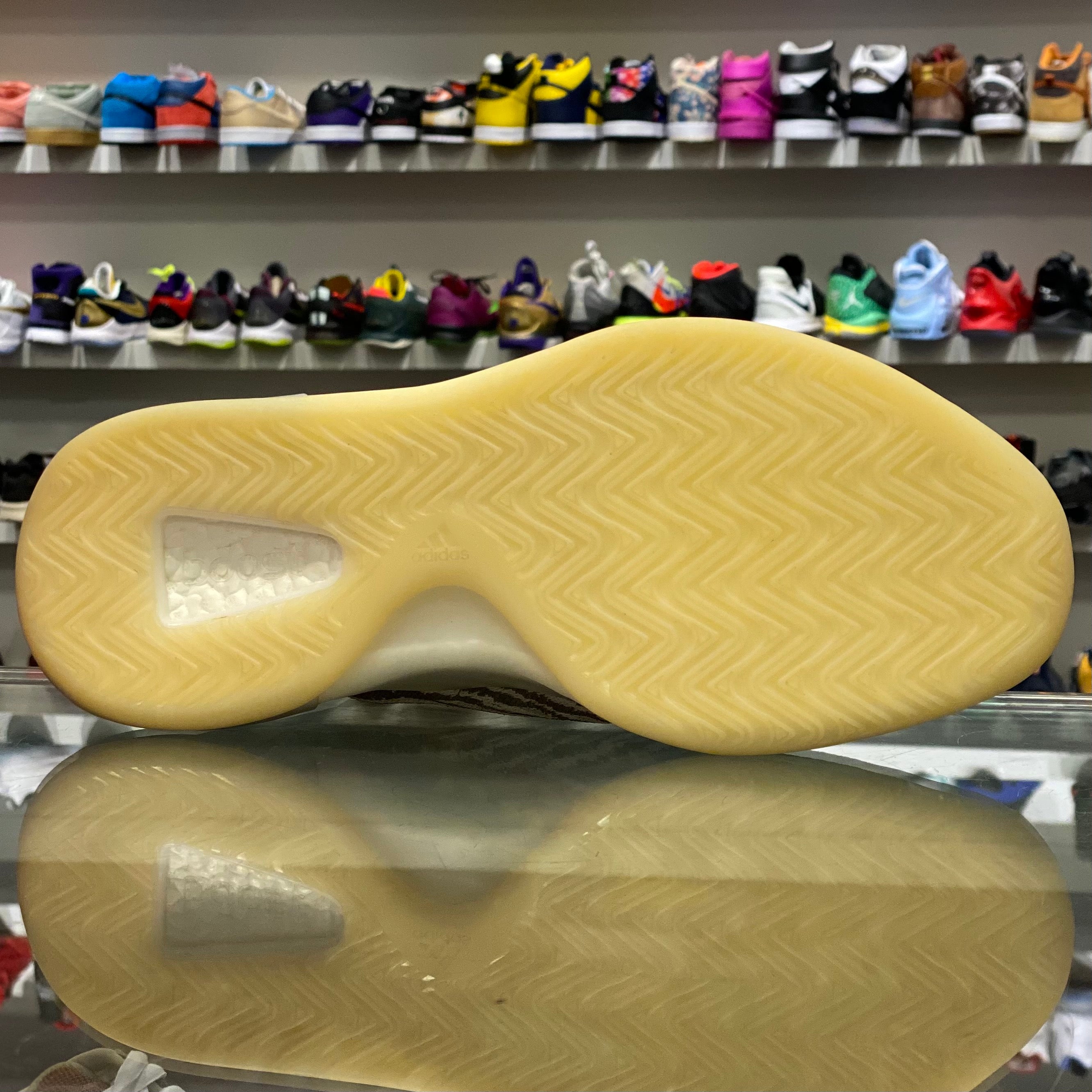 Adidas Yeezy QNTM “BSKTBL”