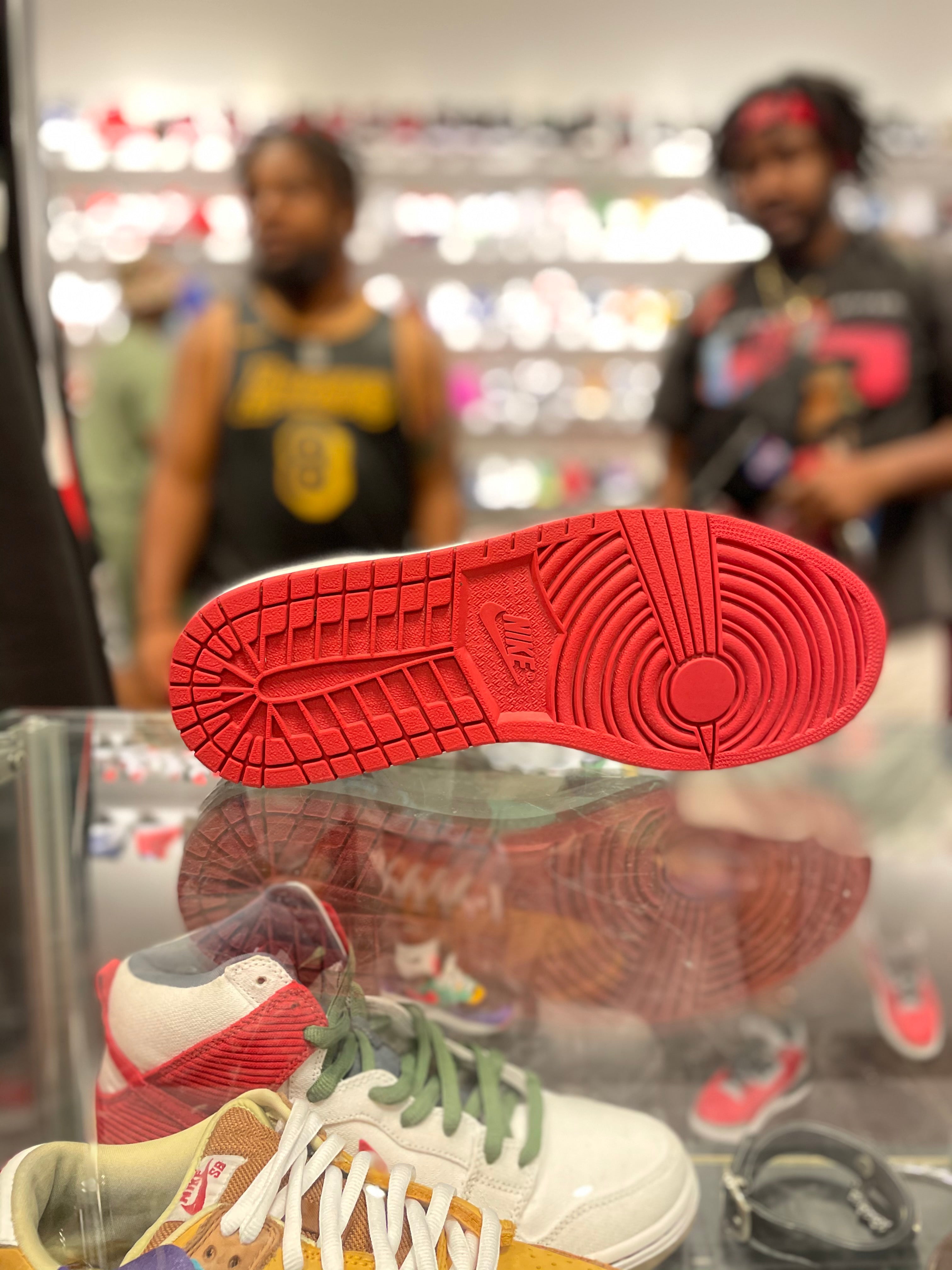 Air Jordan 1 Retro “Patent Chicago Bulls”