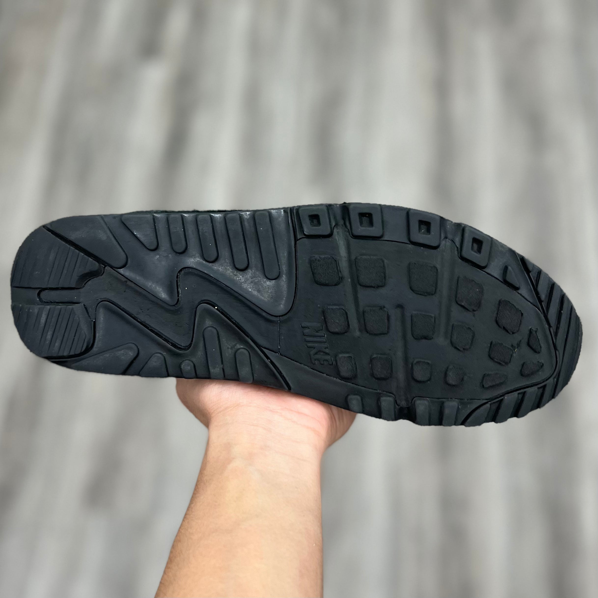 Air Max 90 x Off-White “Black”