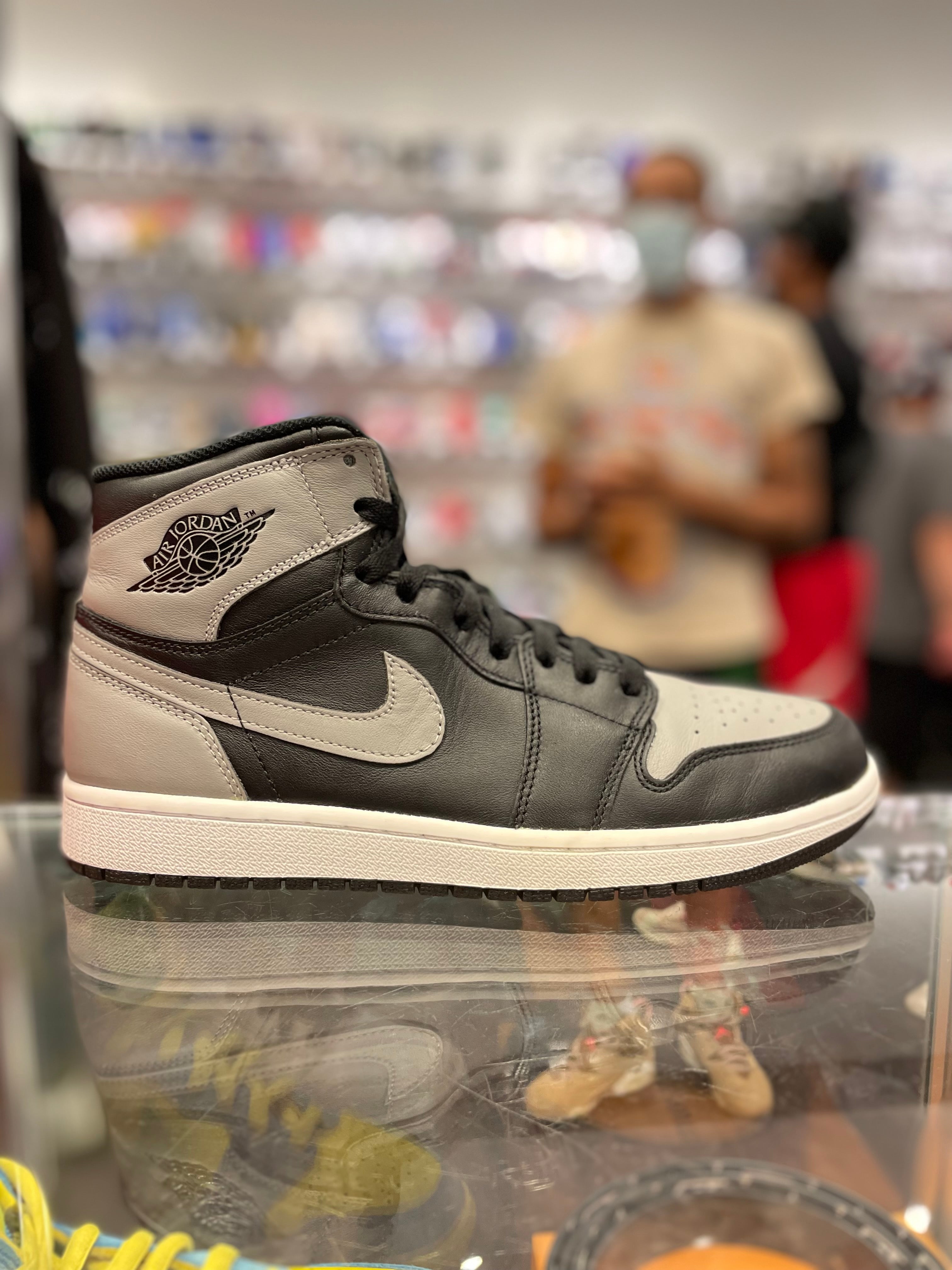Air Jordan Retro 1 “Shadow 2013”