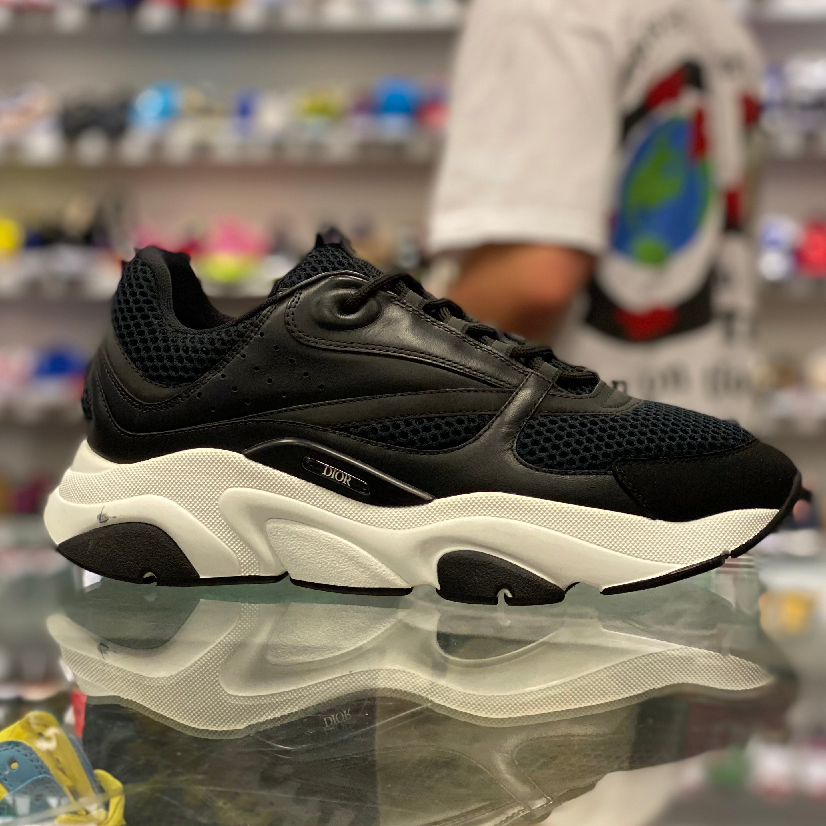 Dior B22 “Black”