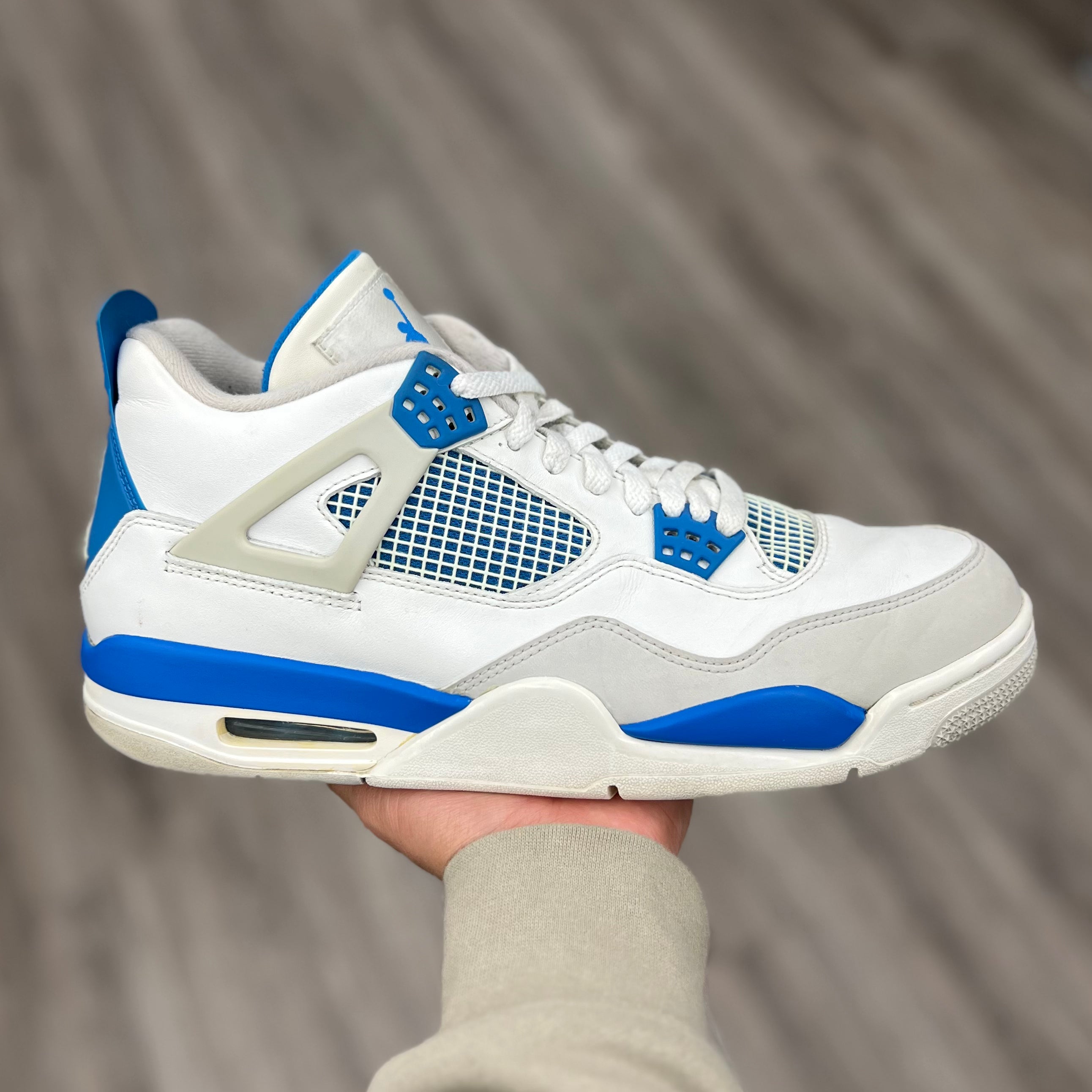 Air Jordan 4 Retro “Military 2012”