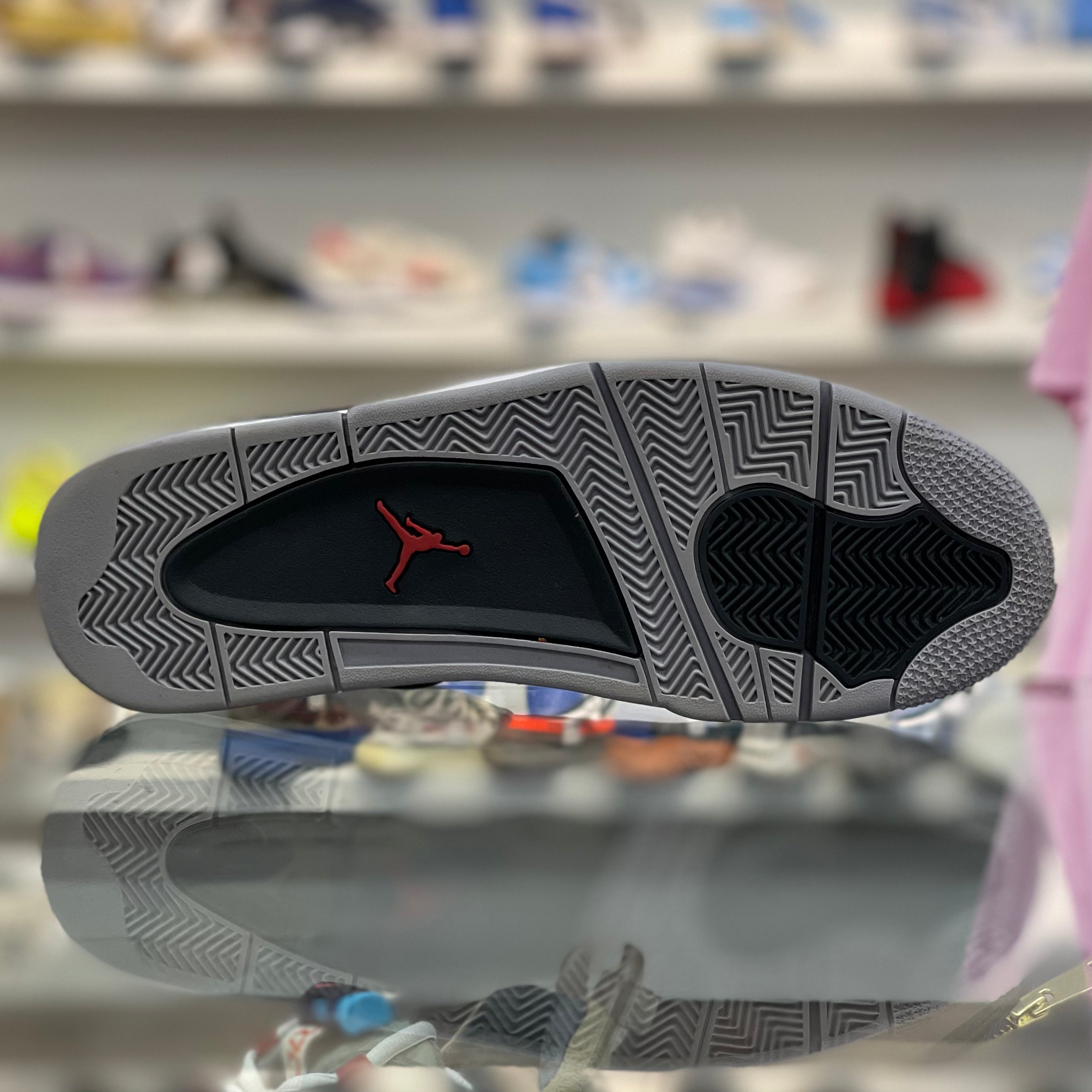 Air Jordan 4 Retro “Toro”