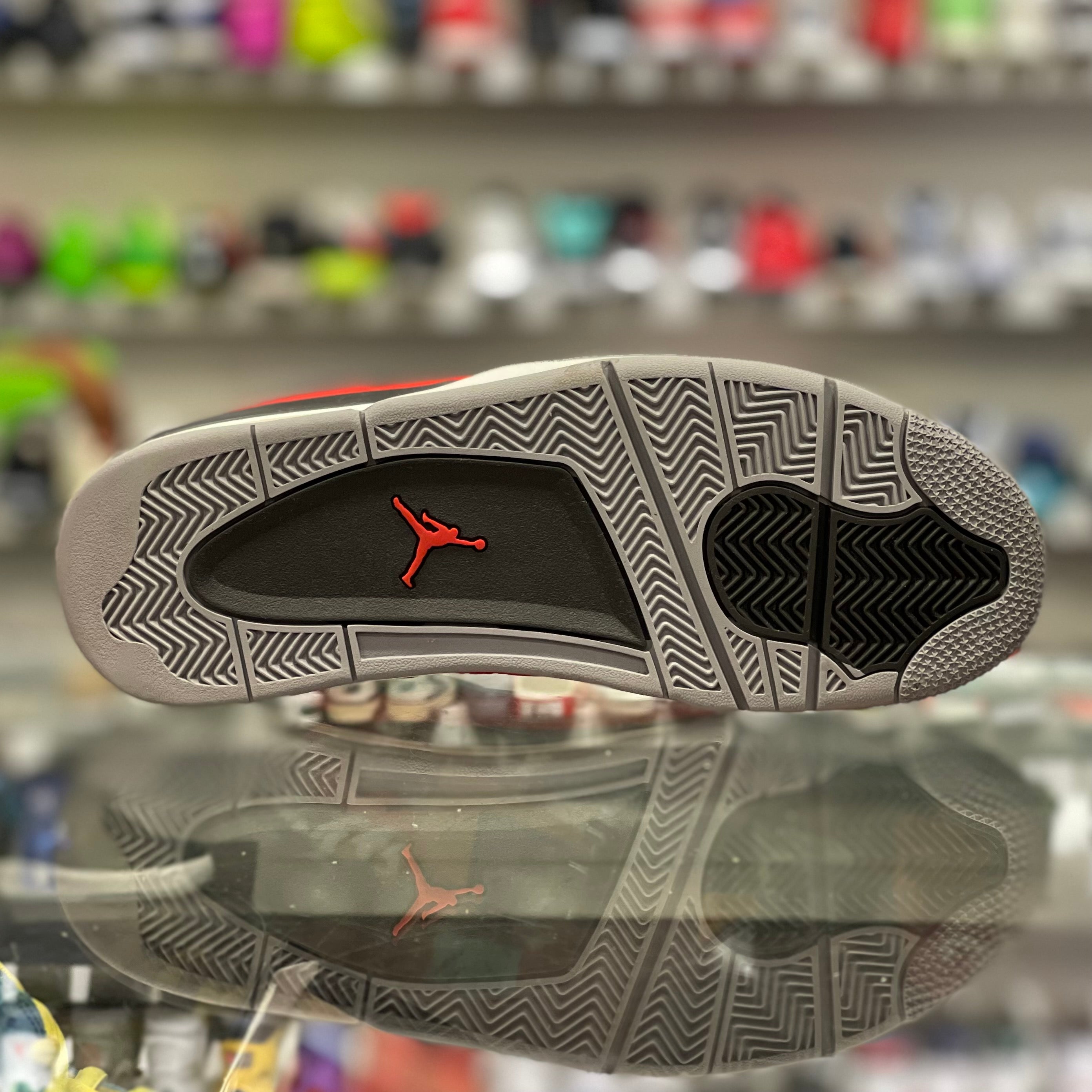 Air Jordan 4 Retro “Toro”