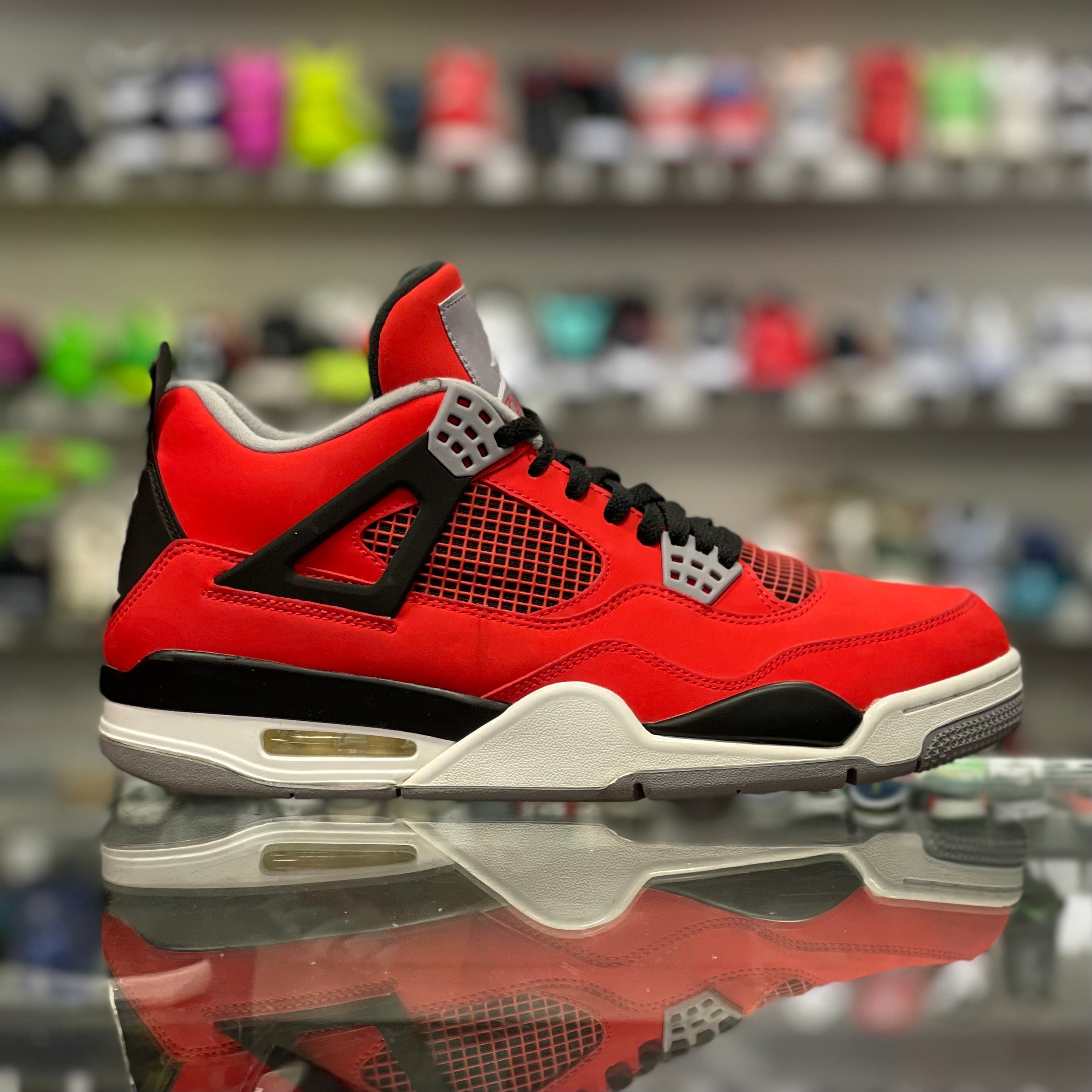 Air Jordan 4 Retro “Toro”