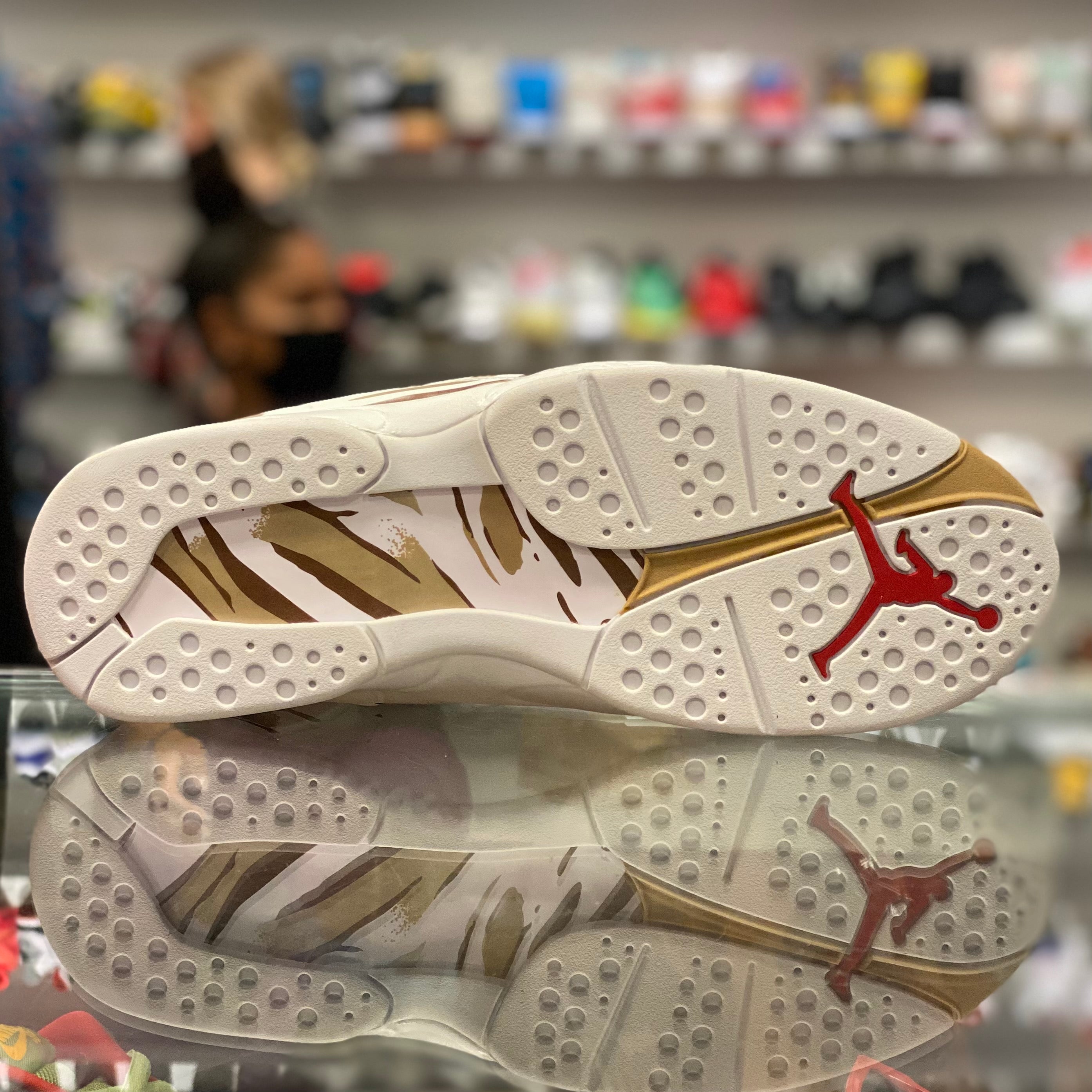 Air Jordan 8 Retro “White OVO”