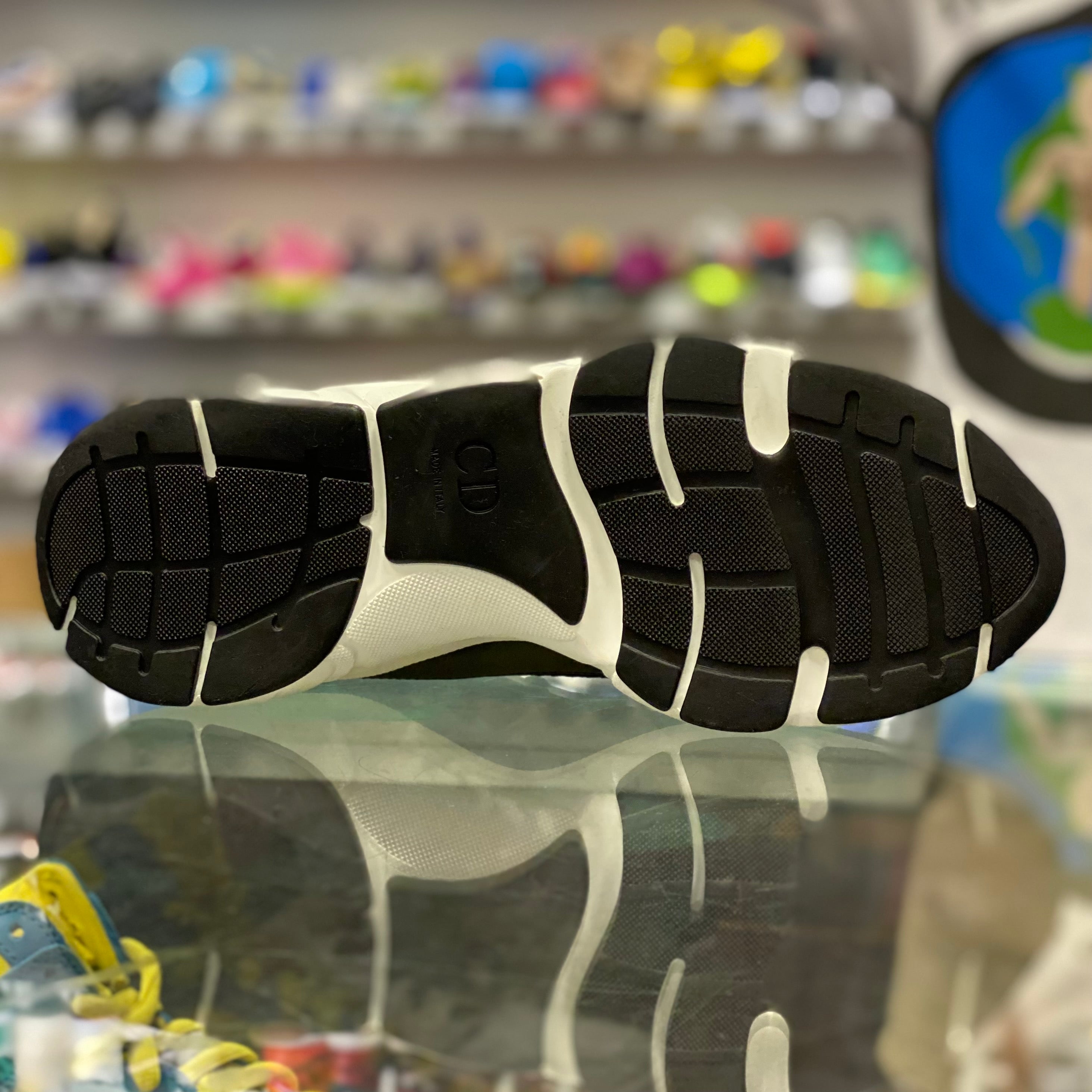 Dior B22 “Black”