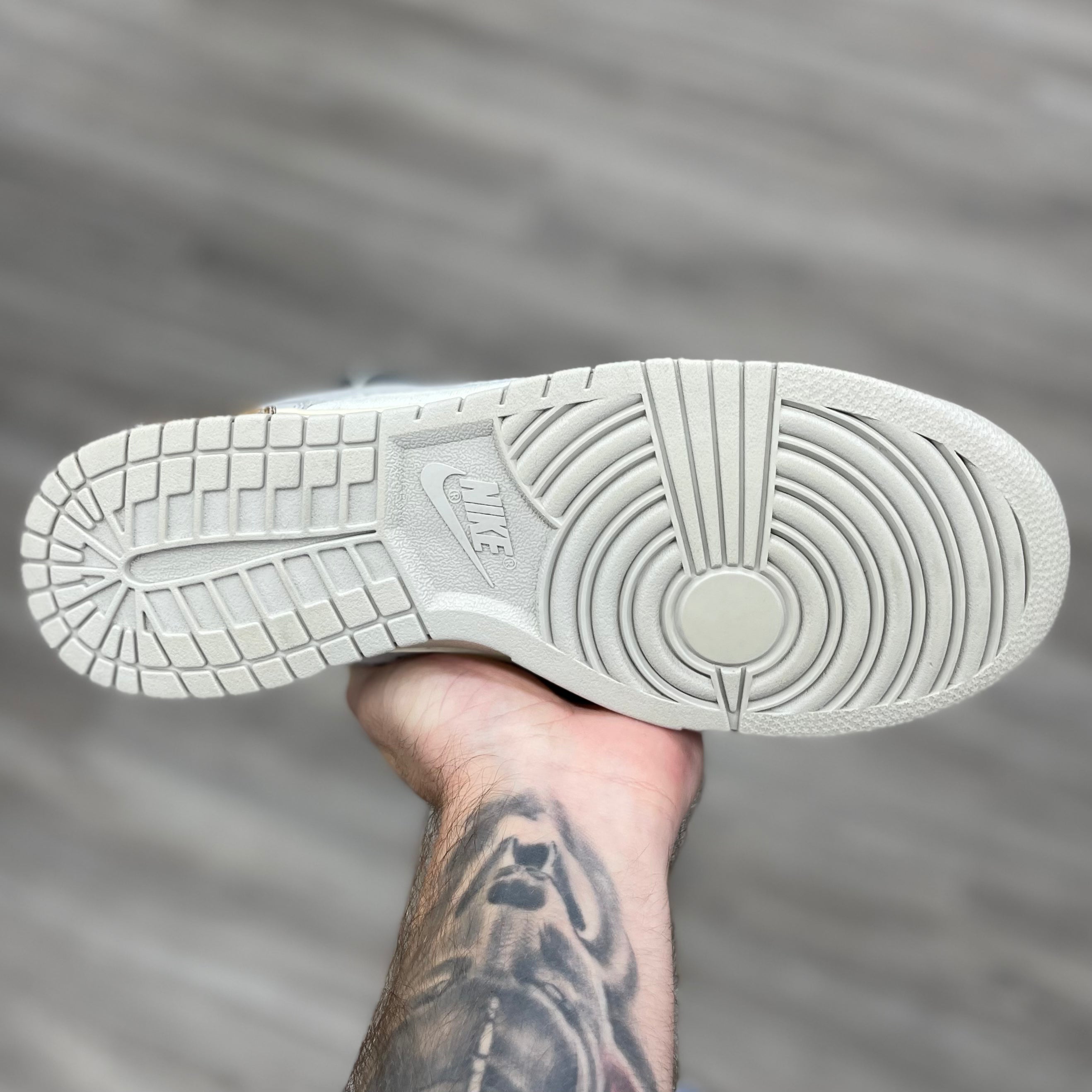 Nike Dunk Low "Off White Lot 41"