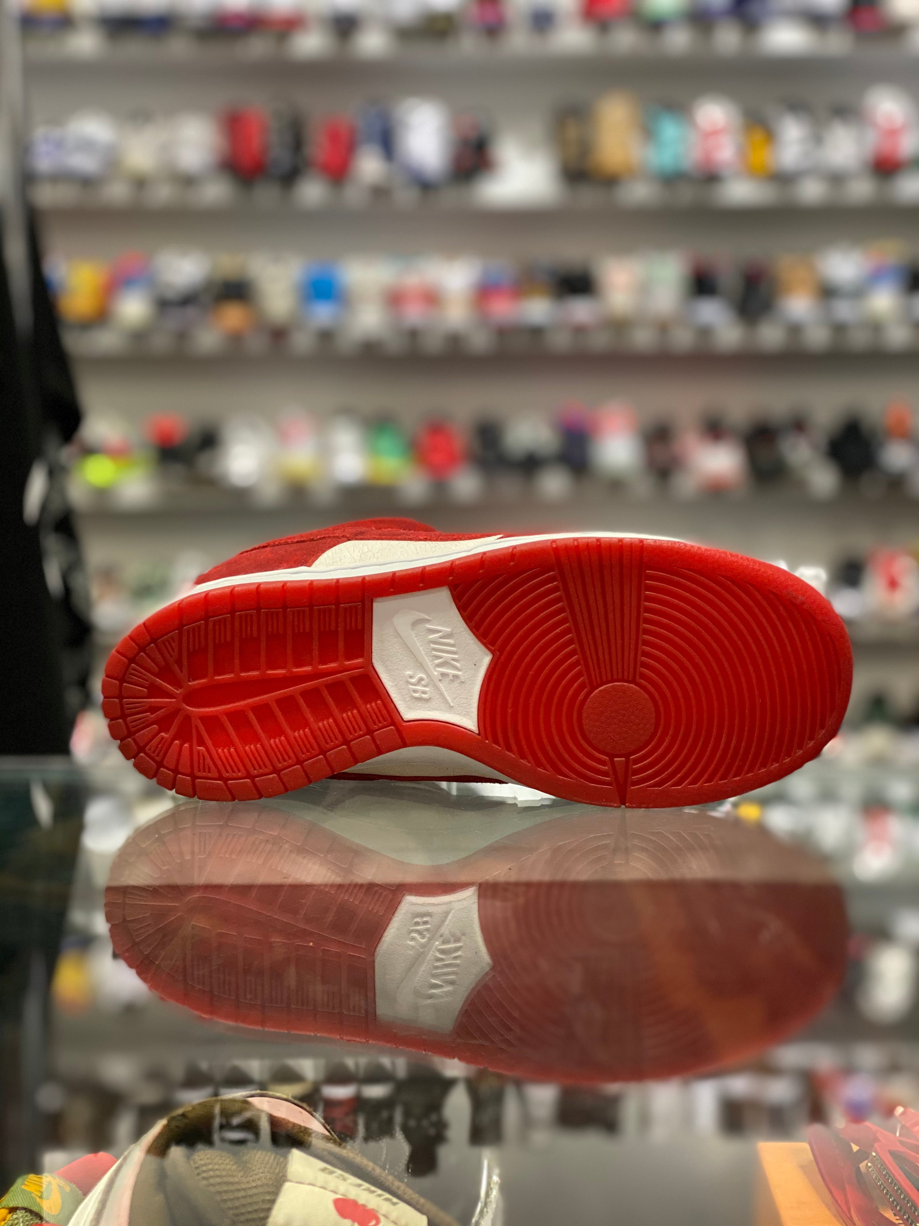 Nike Dunk SB Low “Valentines Day 2014”