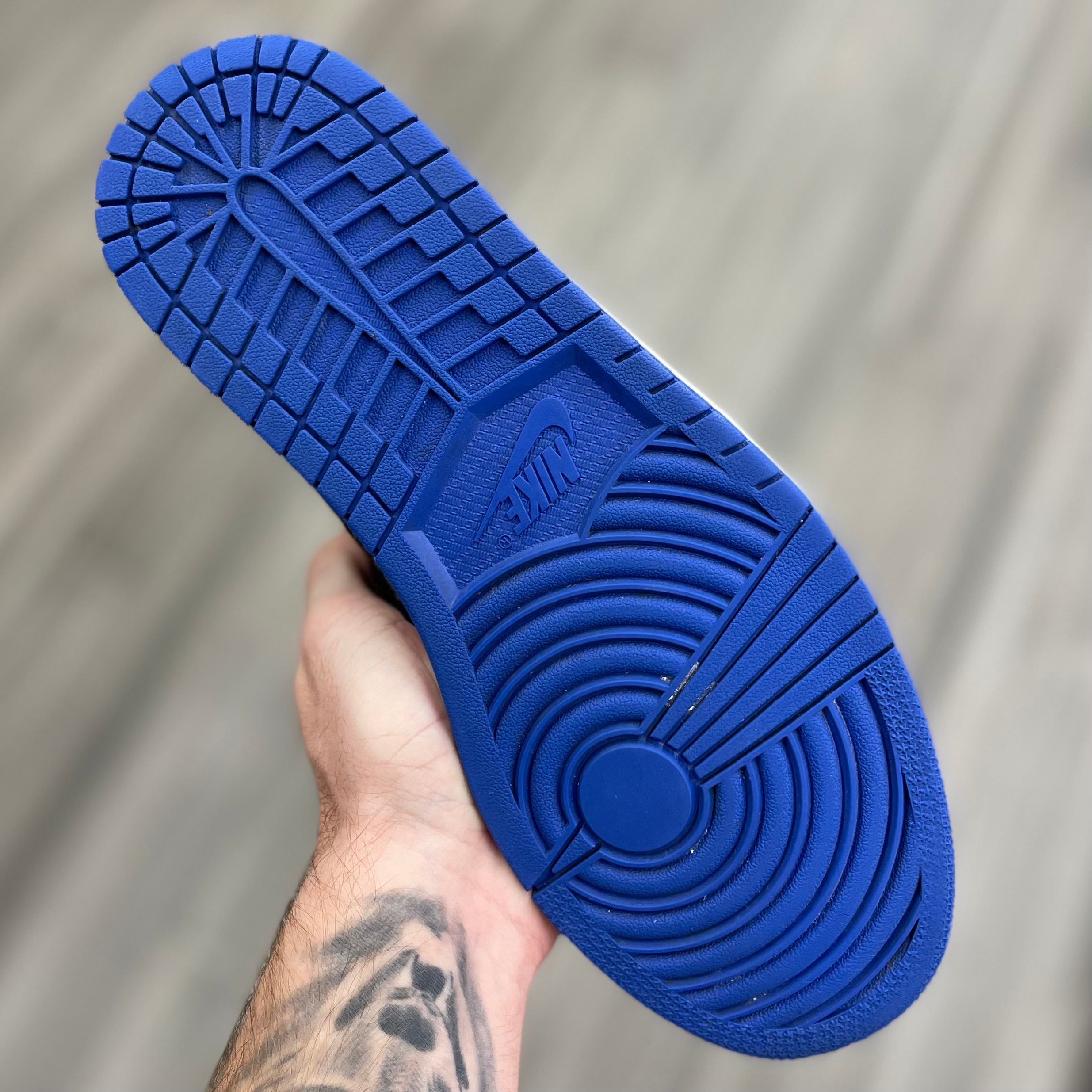 Air Jordan 1 Retro Low “Royal Toe”