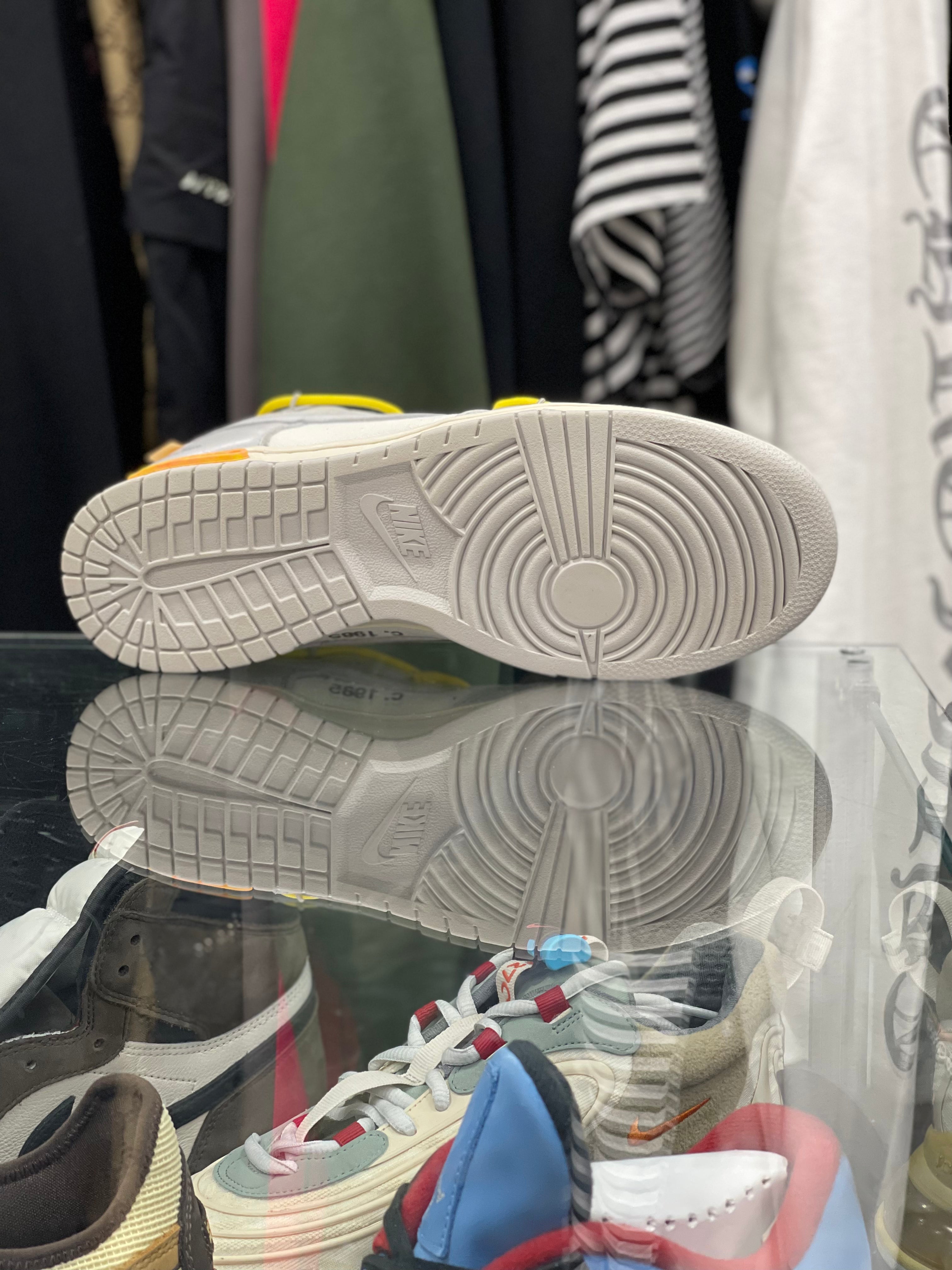 Nike Dunk Low “Off White Lot 29”