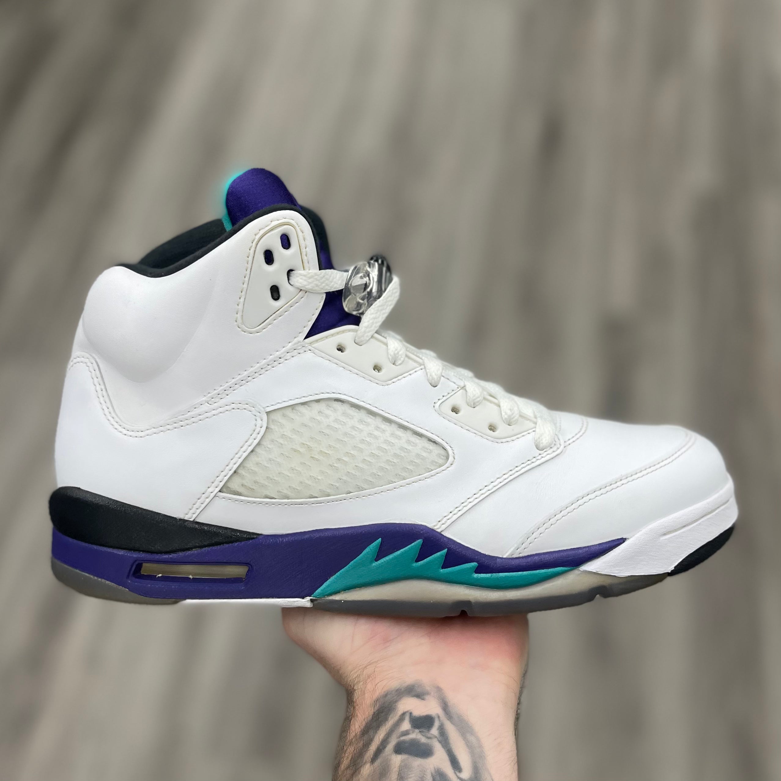 Air Jordan 5 Retro “Grape”
