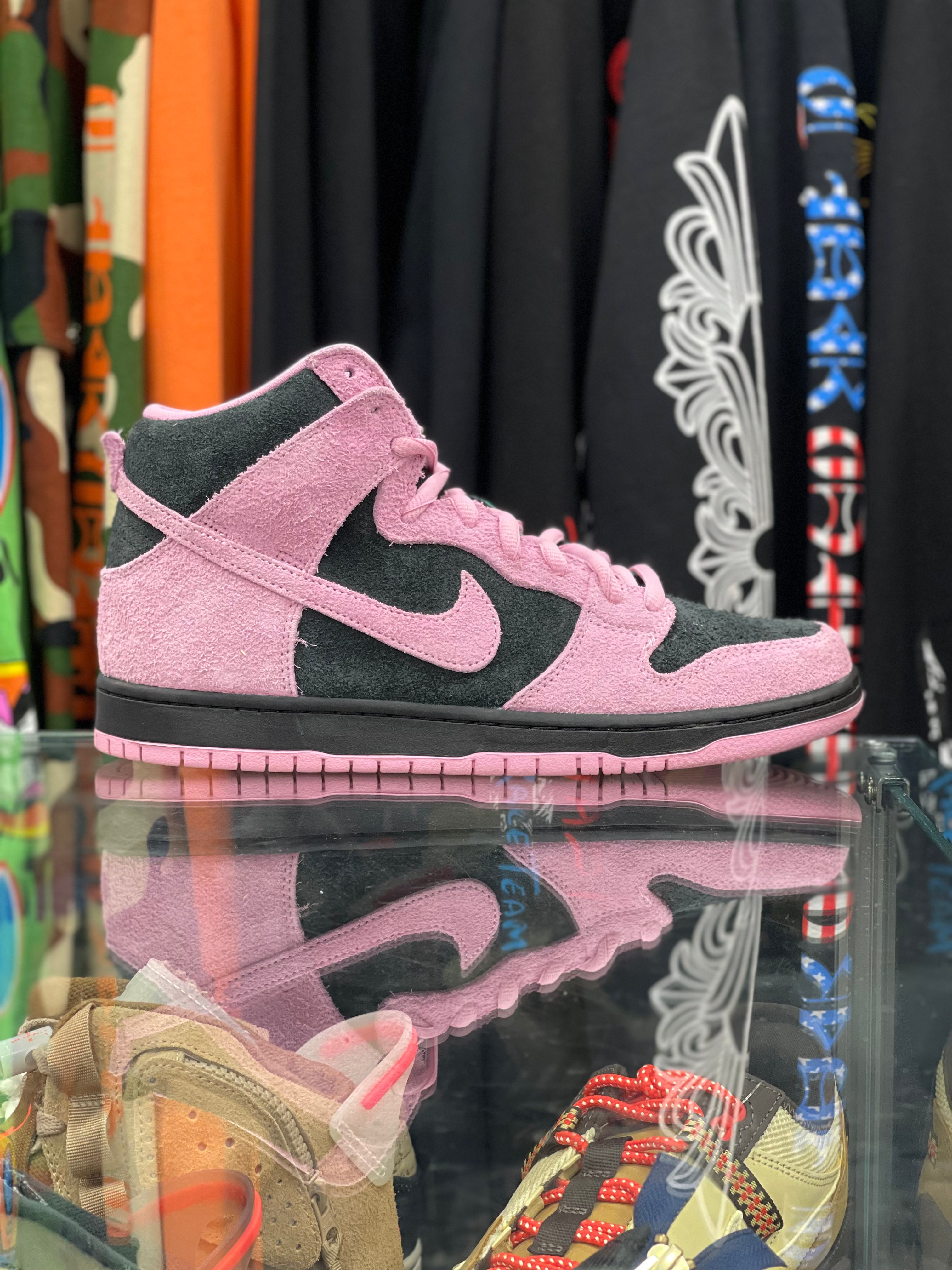 Nike Sb Dunk High “Invert Celtic Dunk High”