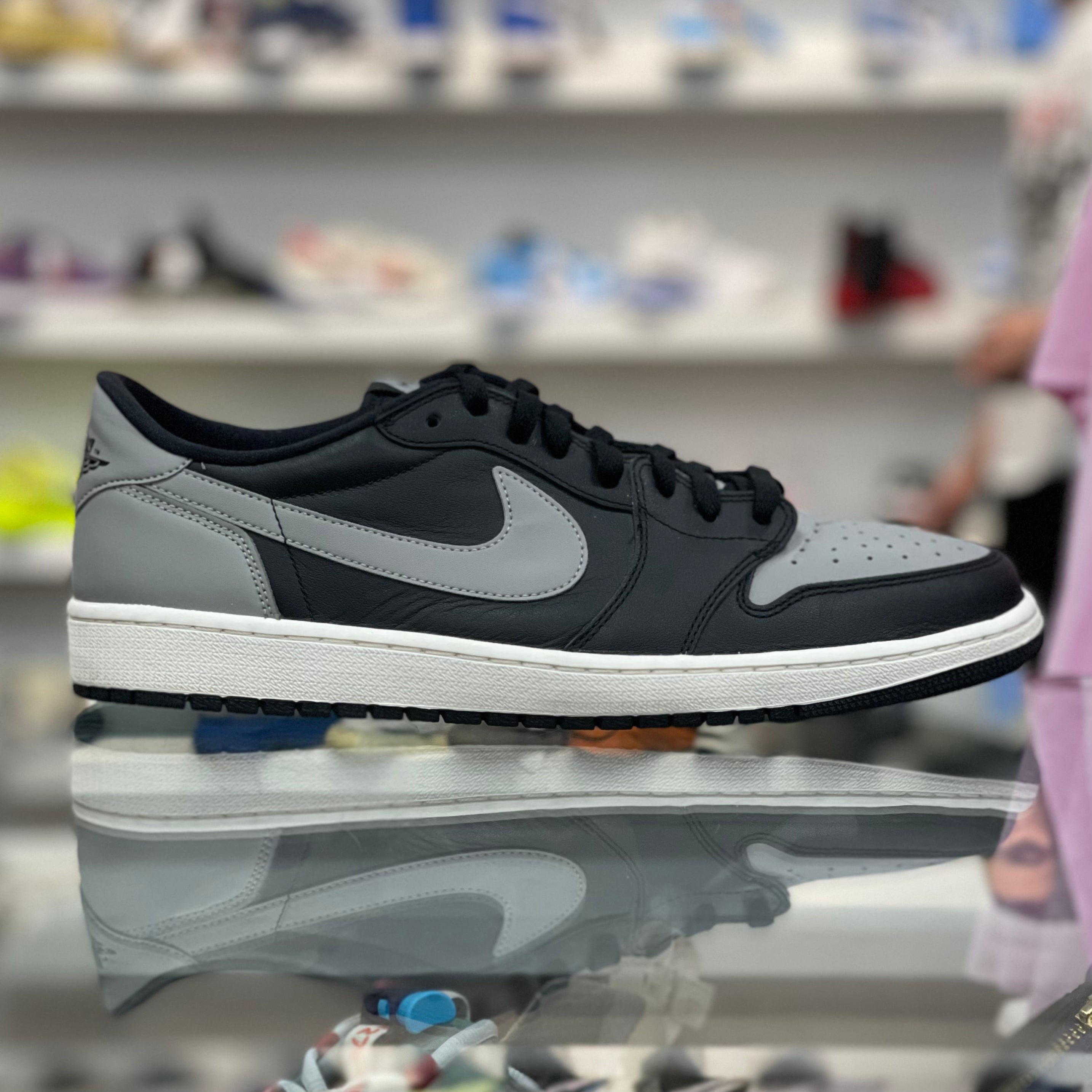 Air Jordan Retro 1 Low “Shadow”