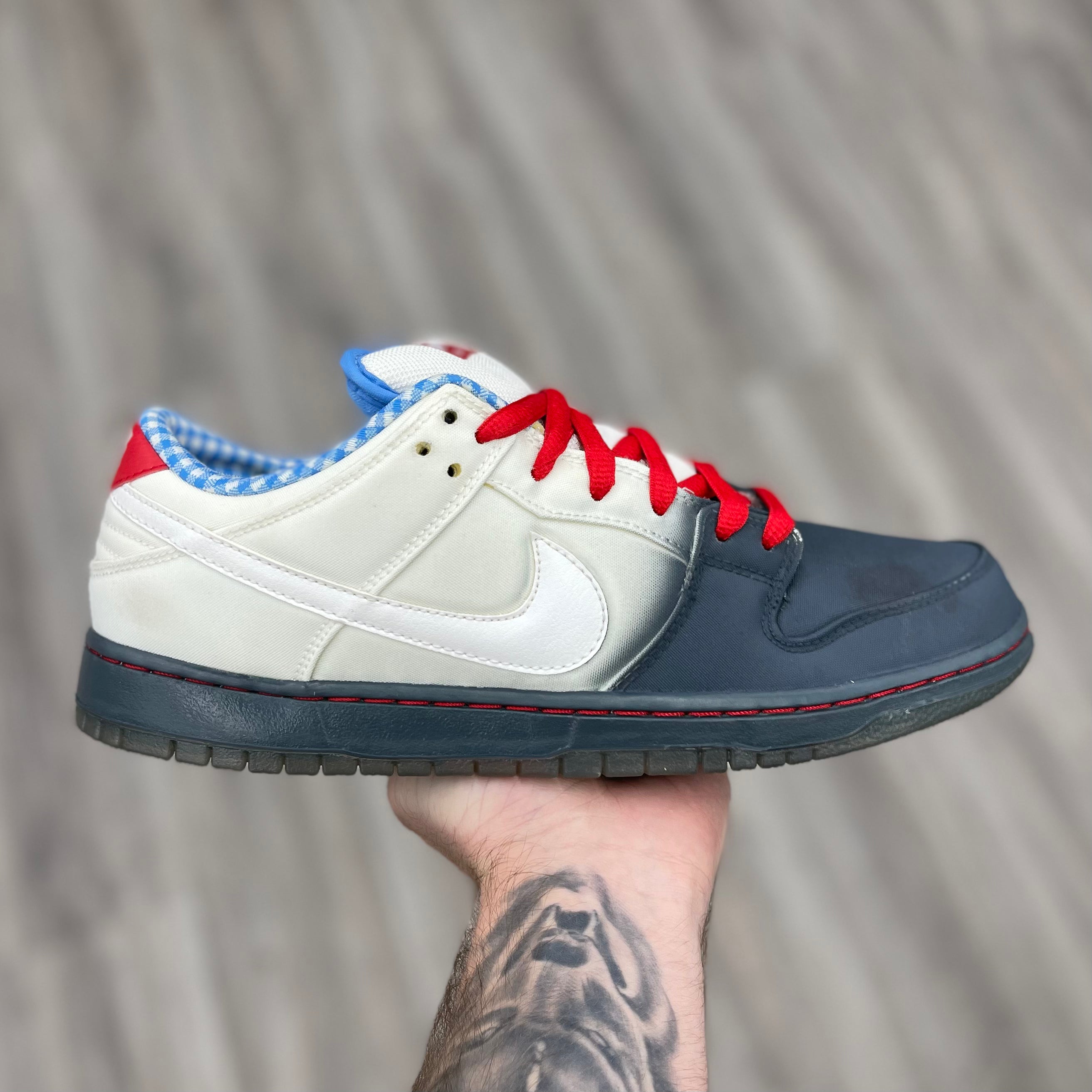 Nike SB Dunk Low “Dorothy”