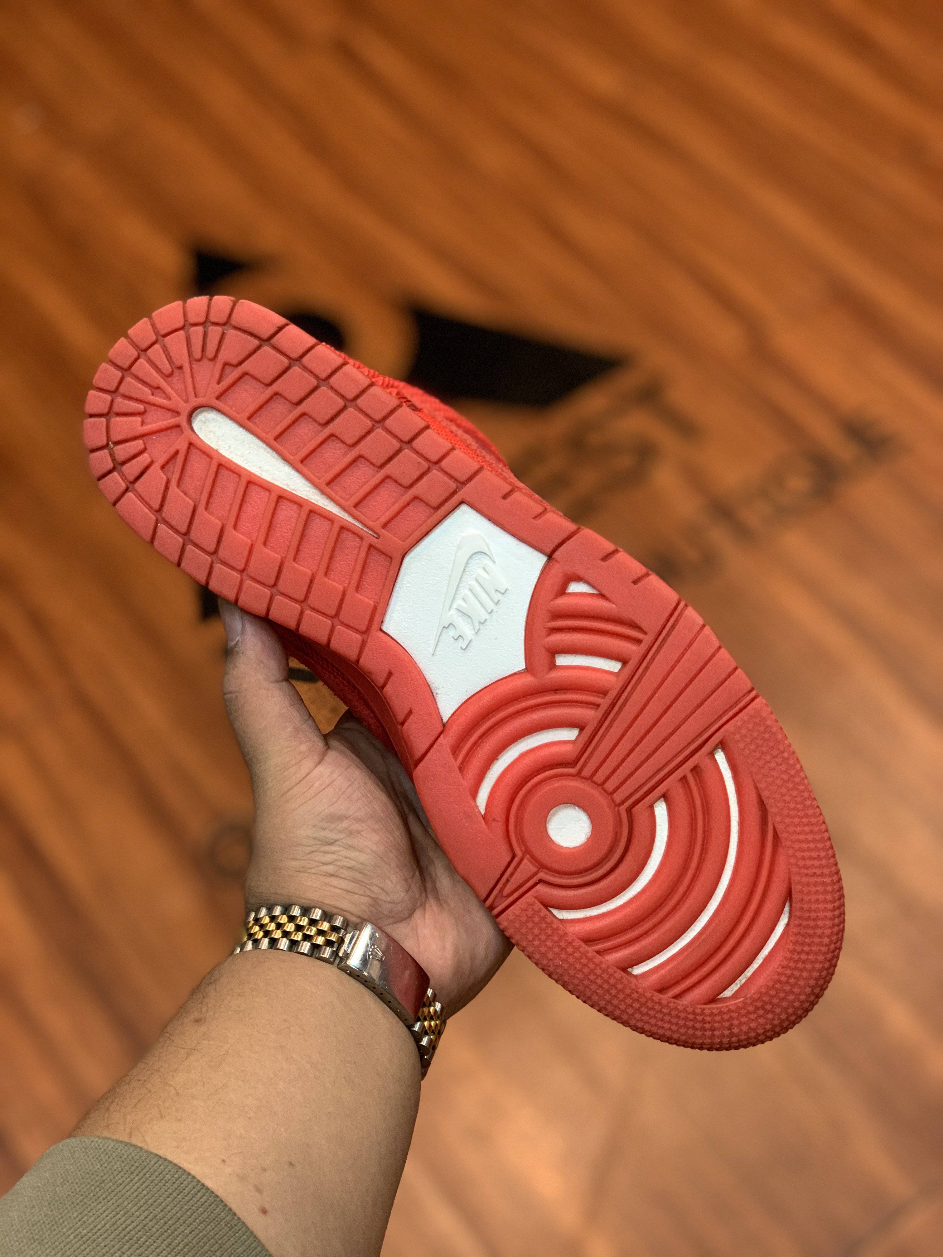 Nike Dunk High “Red October”