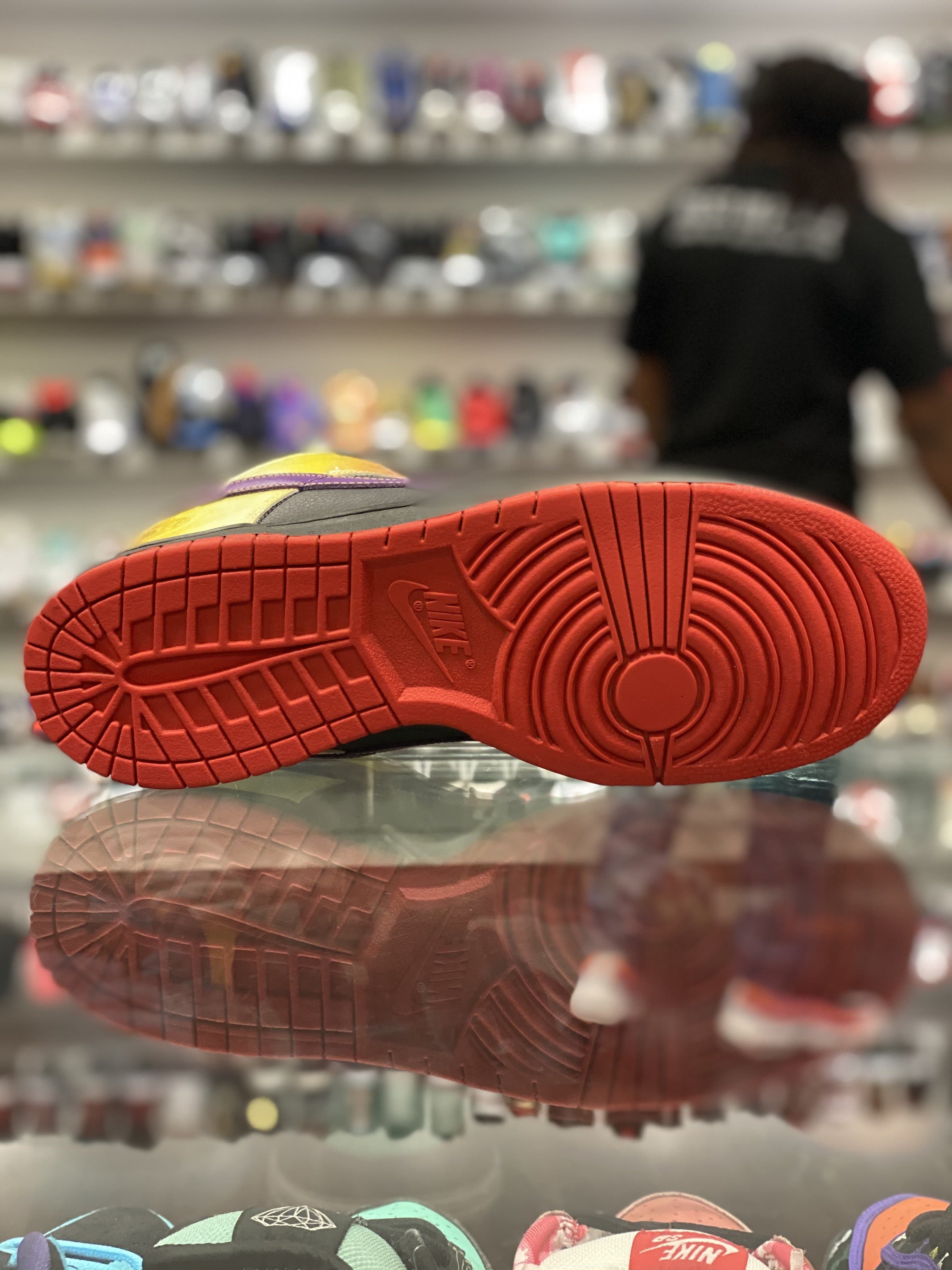 Nike Dunk SB Low “Appetite For Destruction”