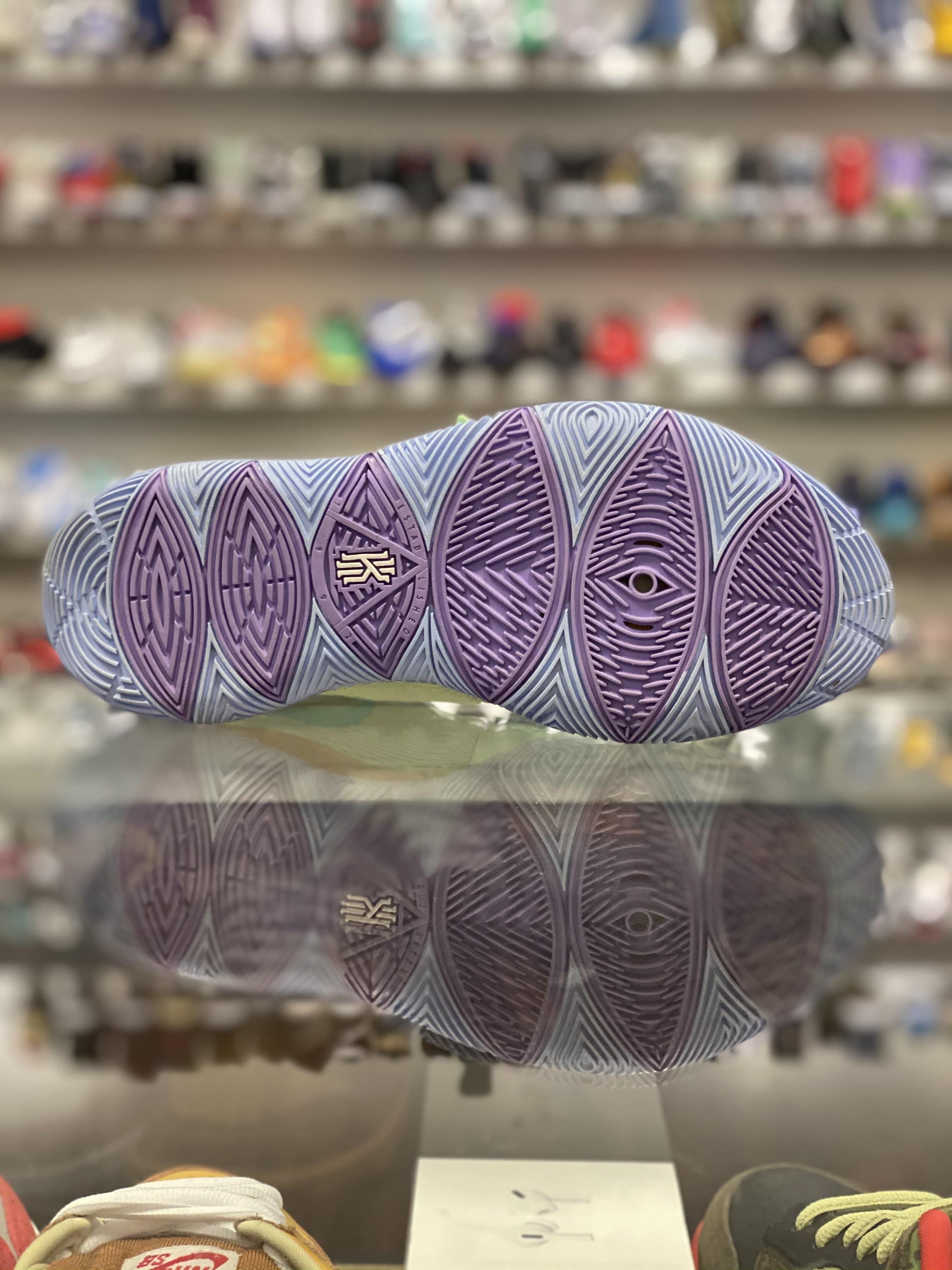 Nike Kyrie 5 Spongebob “Squidward”