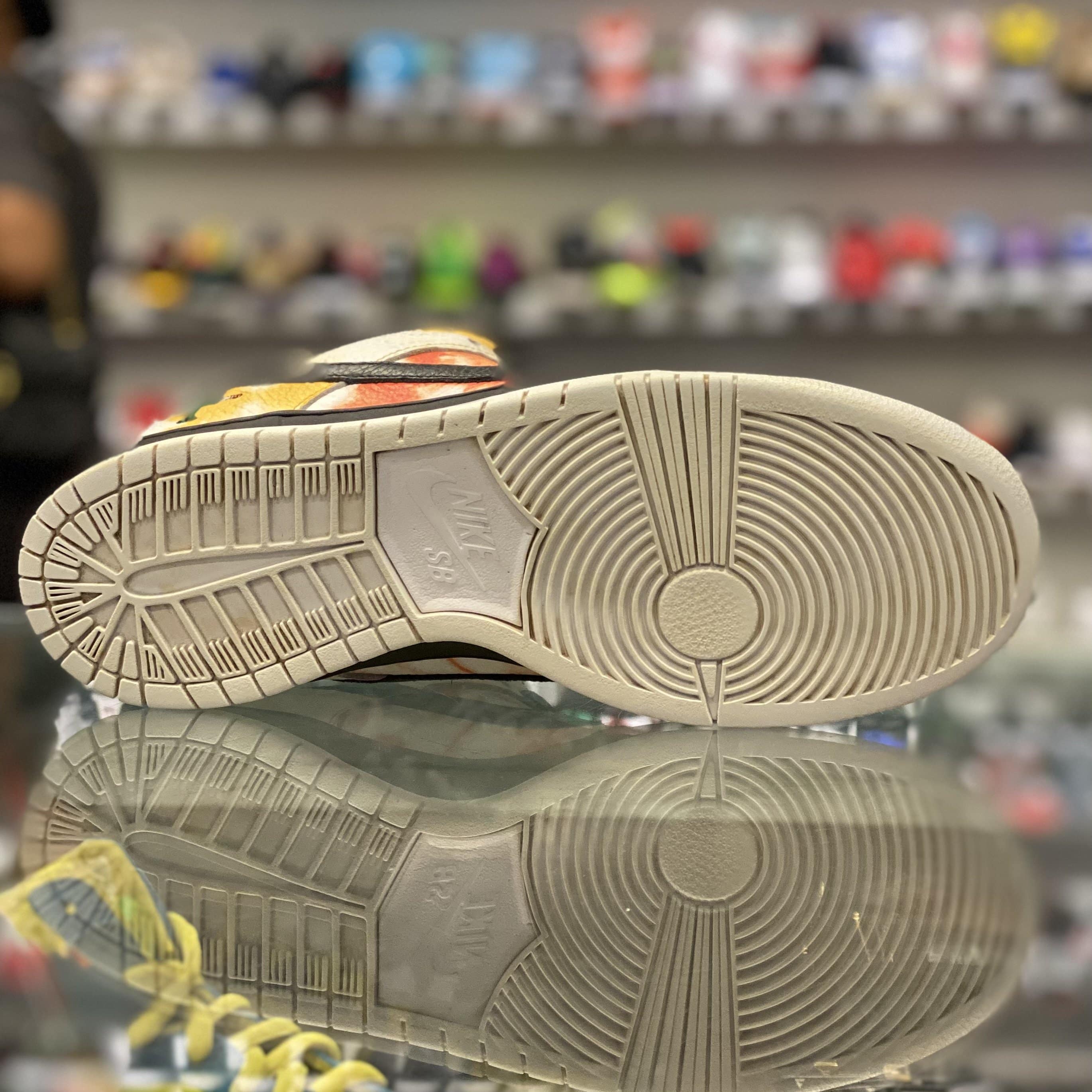 Nike Sb Dunk Low Ray Gun “Tie-Dye Black”