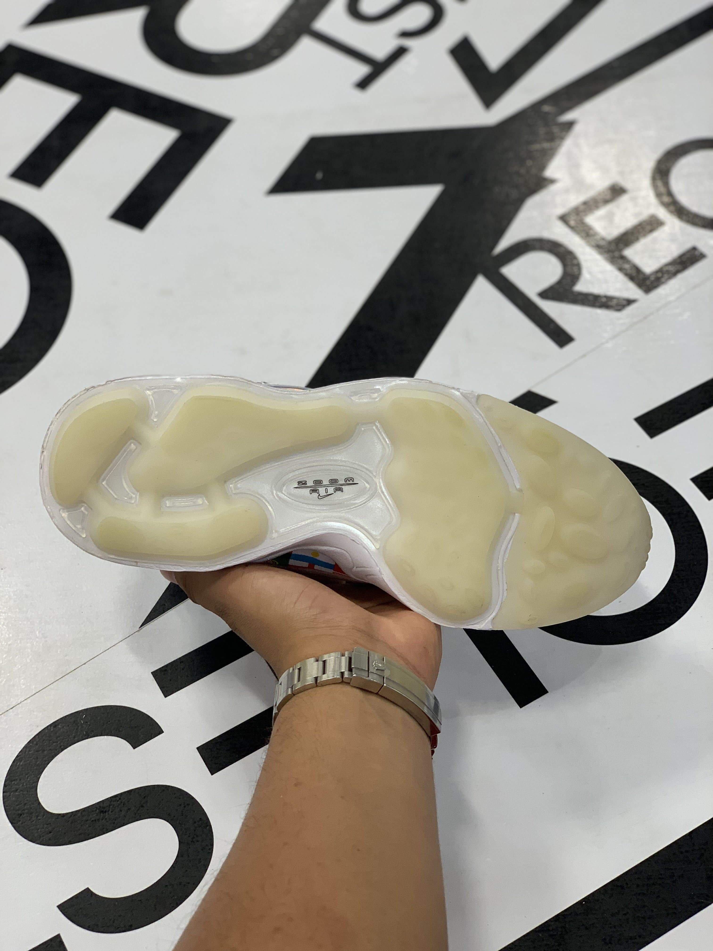 Nike Spiridon “Nic”